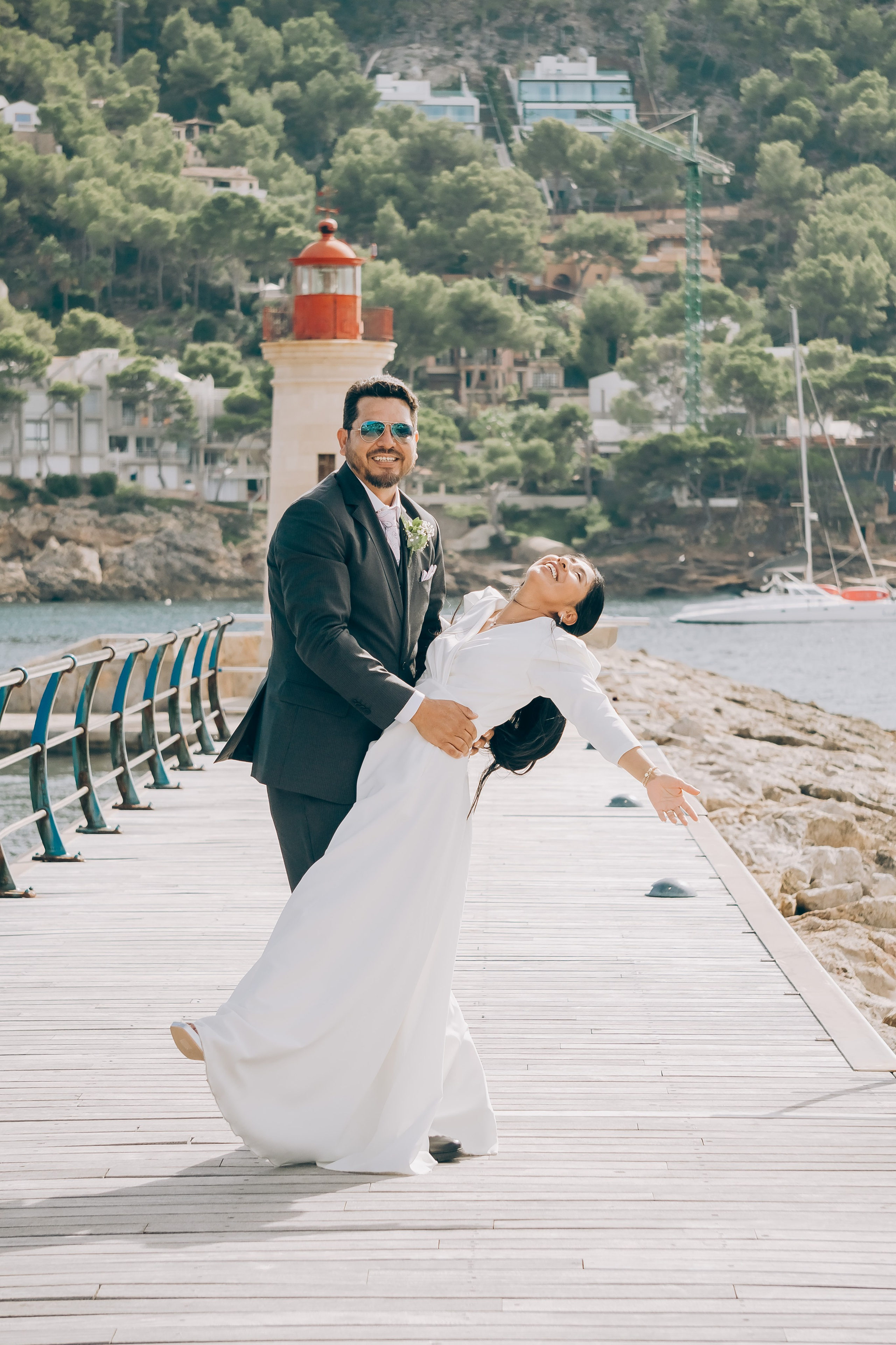 Sincere emotions at a wedding photo shoot. Photographer in Mallorca
