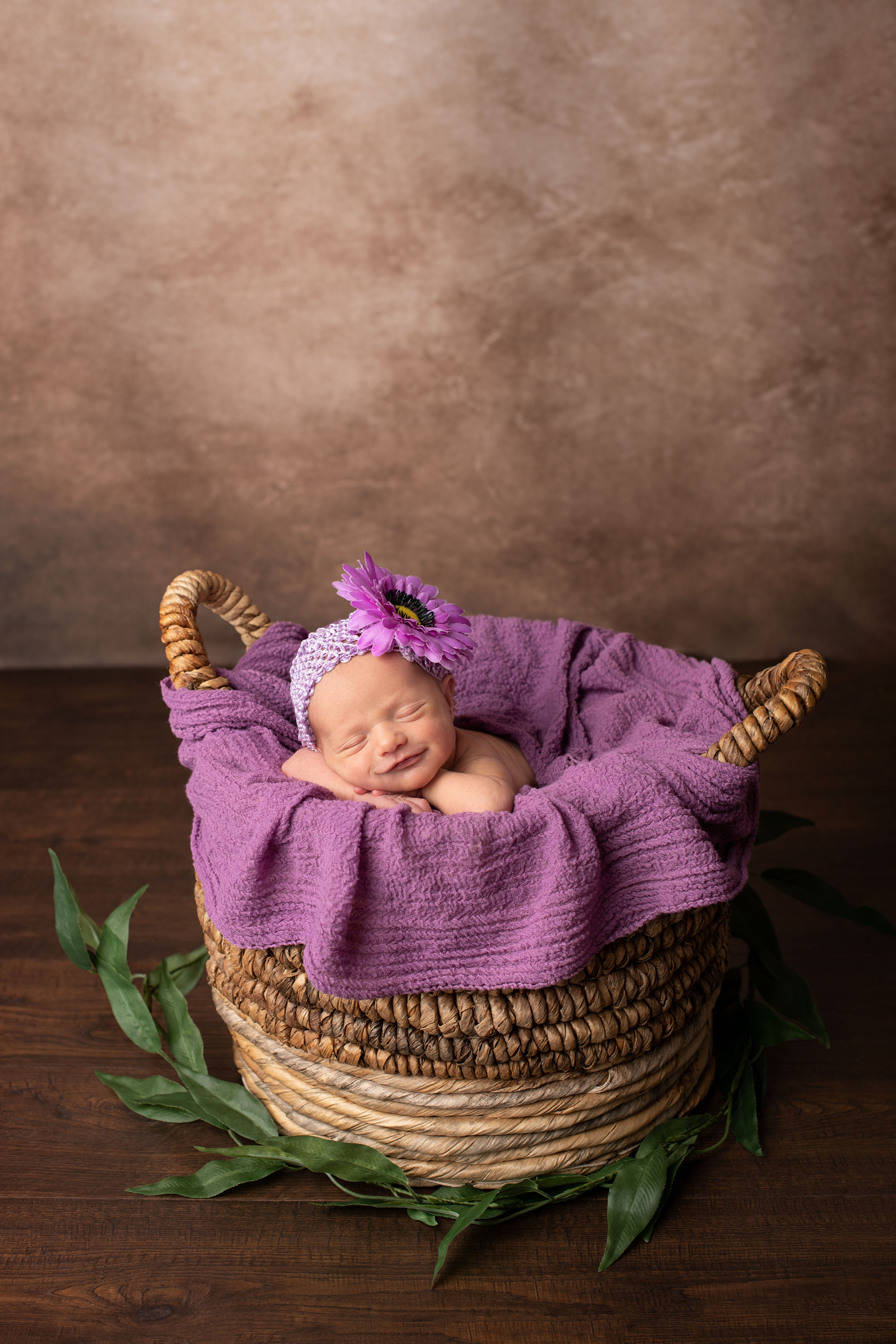 Newborn photoshot Lillia. Newborn photographer Sacramento