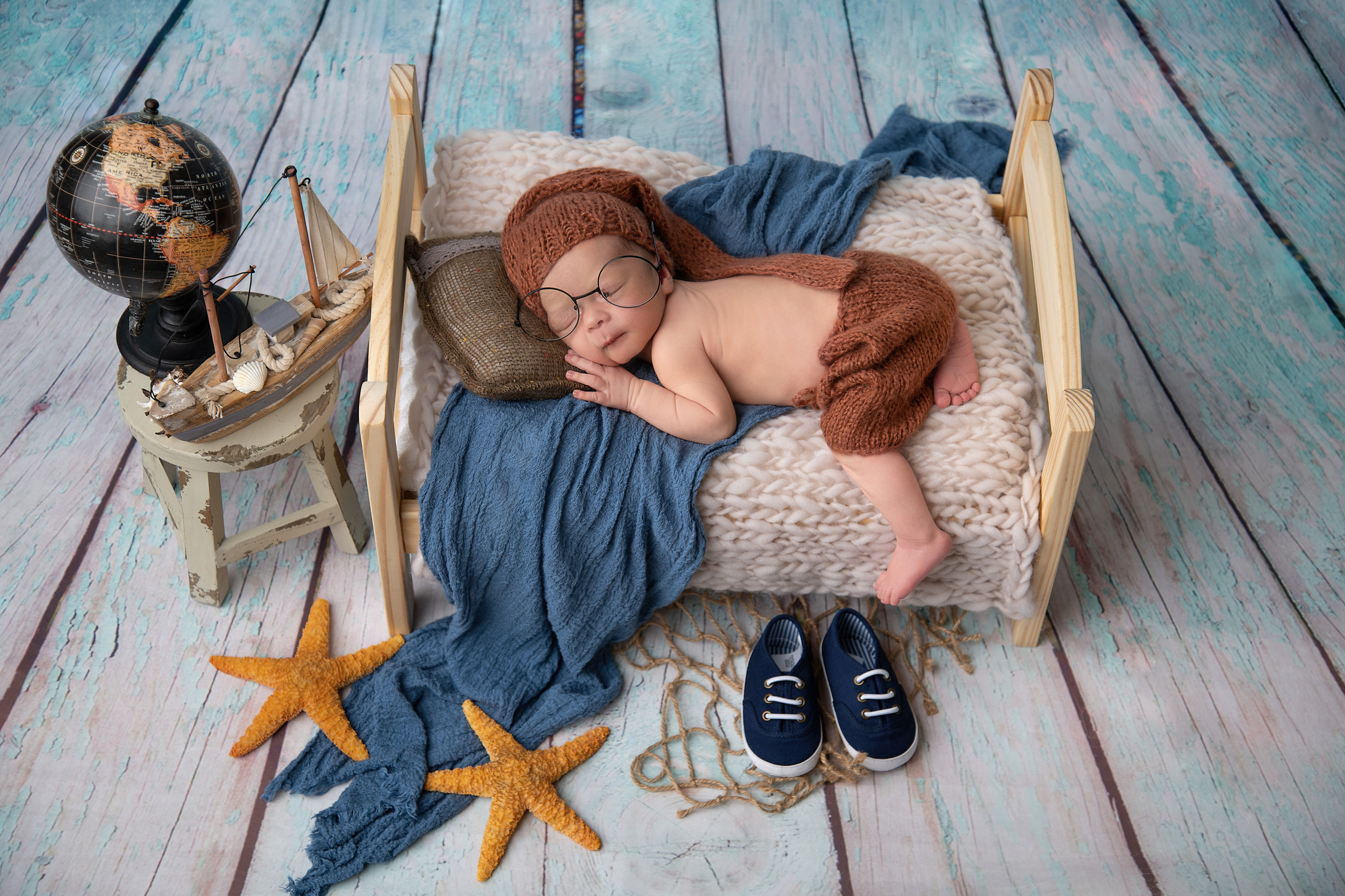 Newborn photoshop Alex. Newborn photographer Sacramento