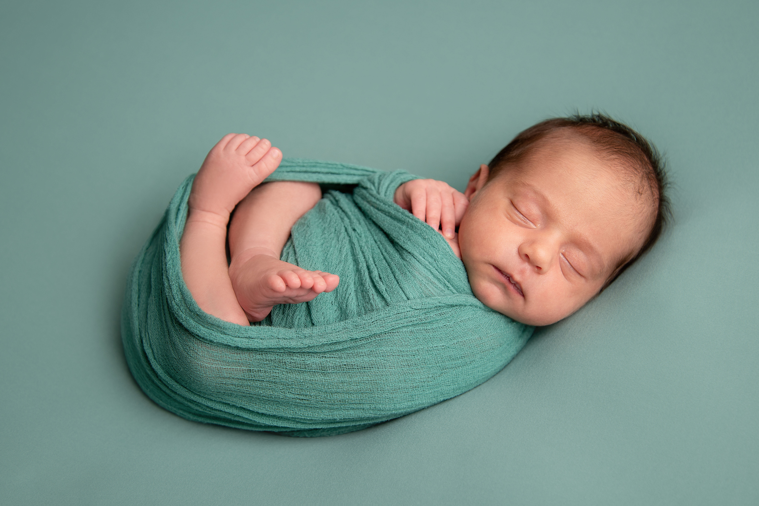 Newborn photoshoot Evgenia. Newborn photographer Sacramento