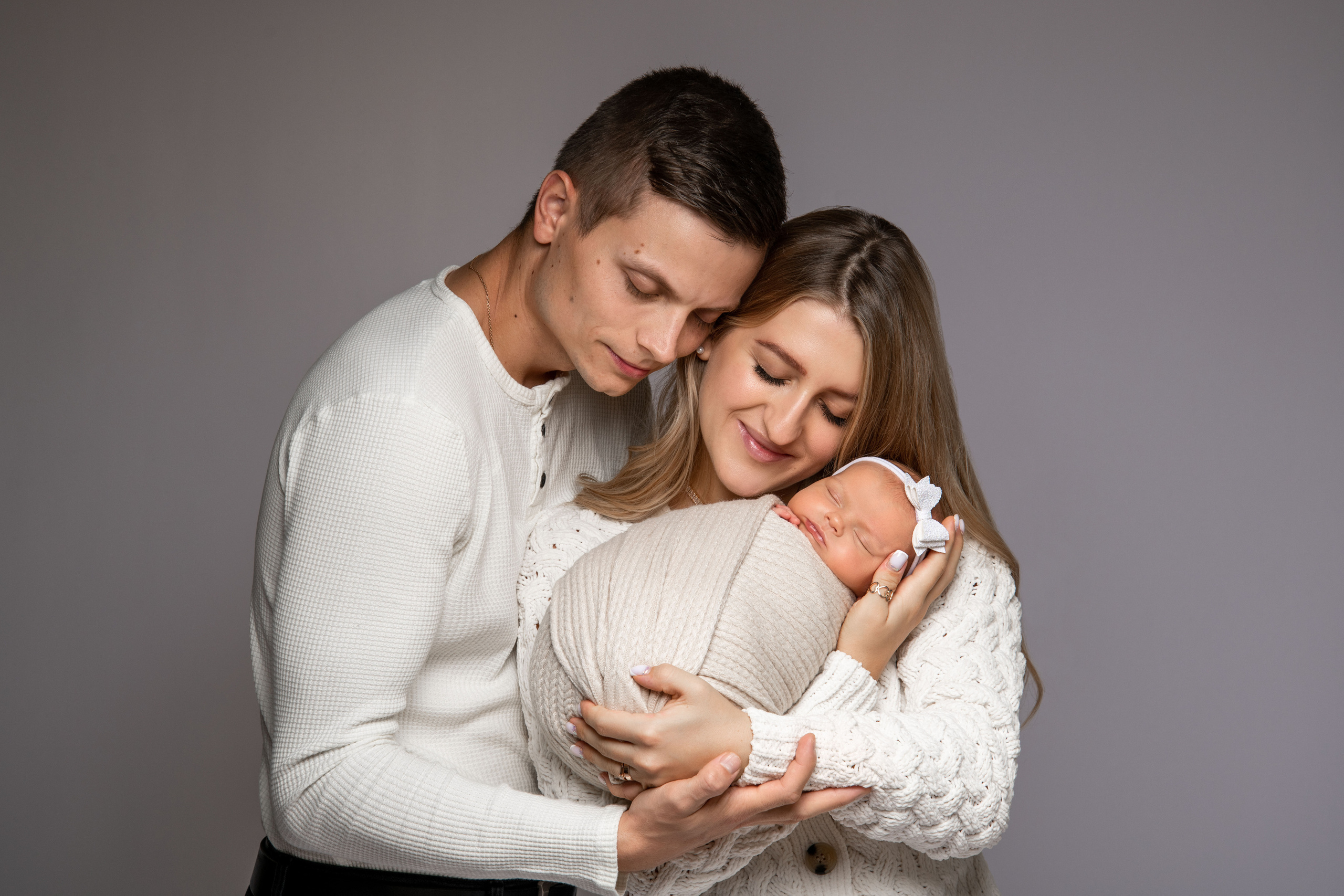 Newborn photoshop EMA (Family portraits). Newborn photographer Sacramento