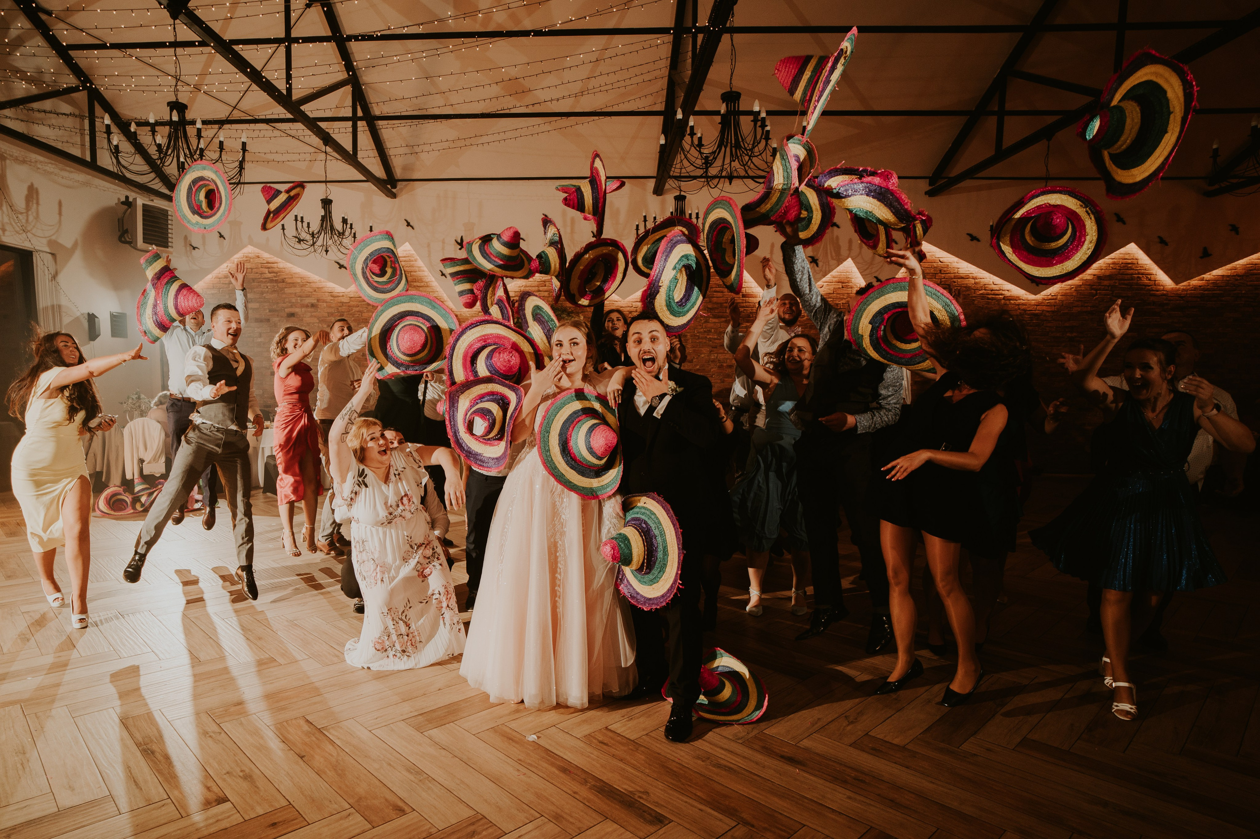 Trzy Drzewa: wspaniała uroczystość Wiktorii i Kamila. Karkowskafoto - fotografia miłości