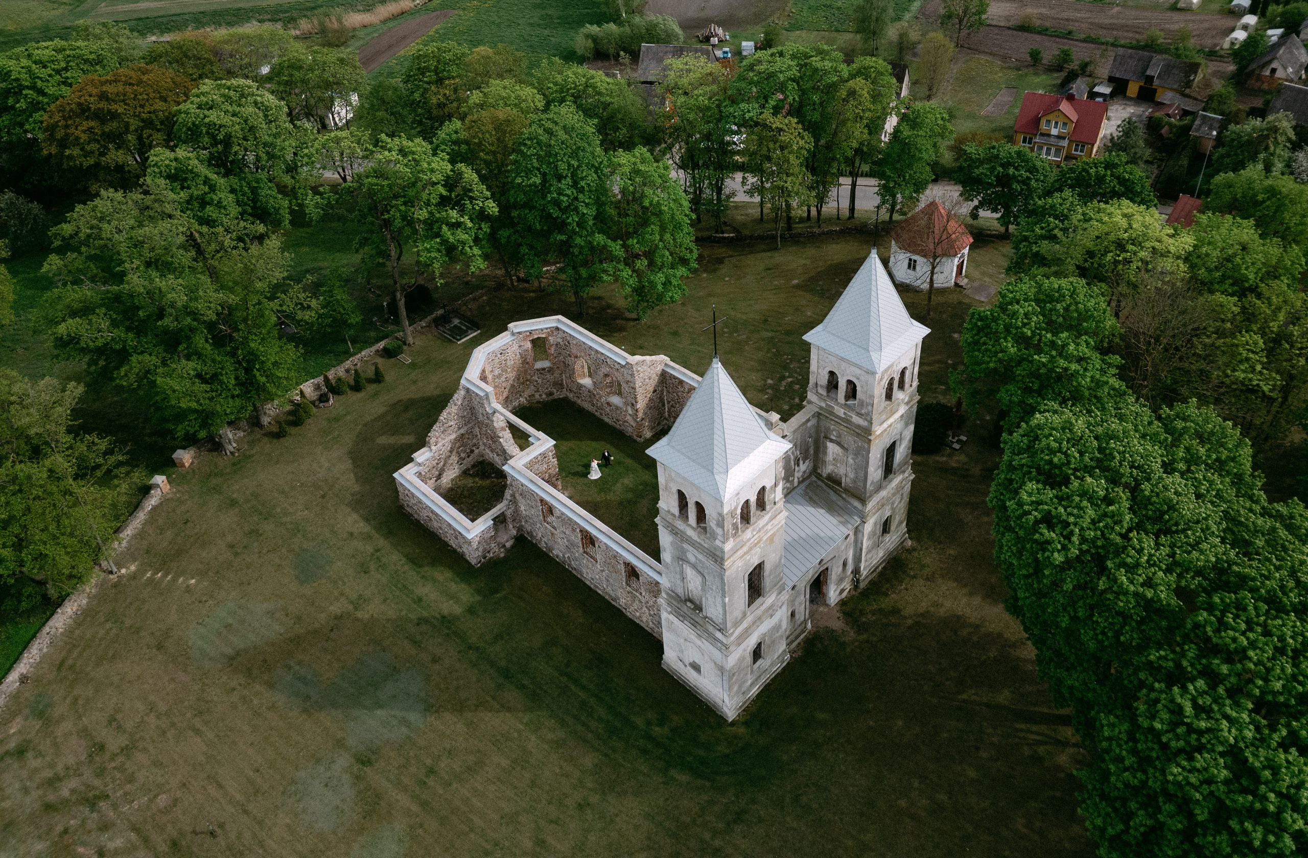 Lokacija — Bartninkų bažnyčios griuvėsiai