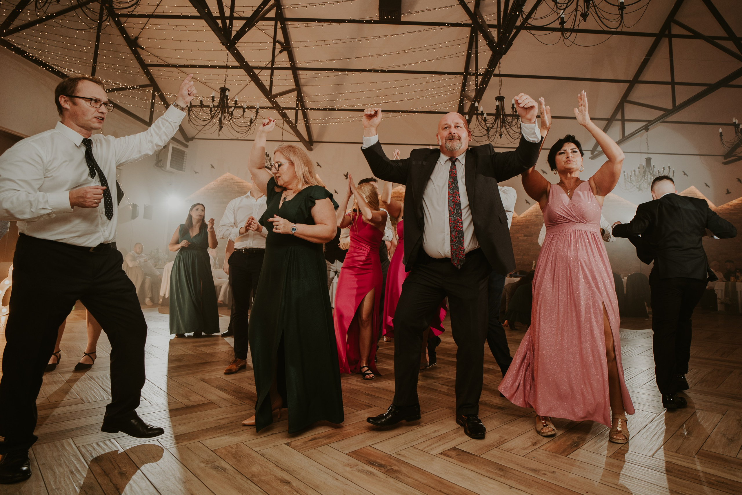 Trzy Drzewa: wspaniała uroczystość Wiktorii i Kamila. Karkowskafoto - fotografia miłości