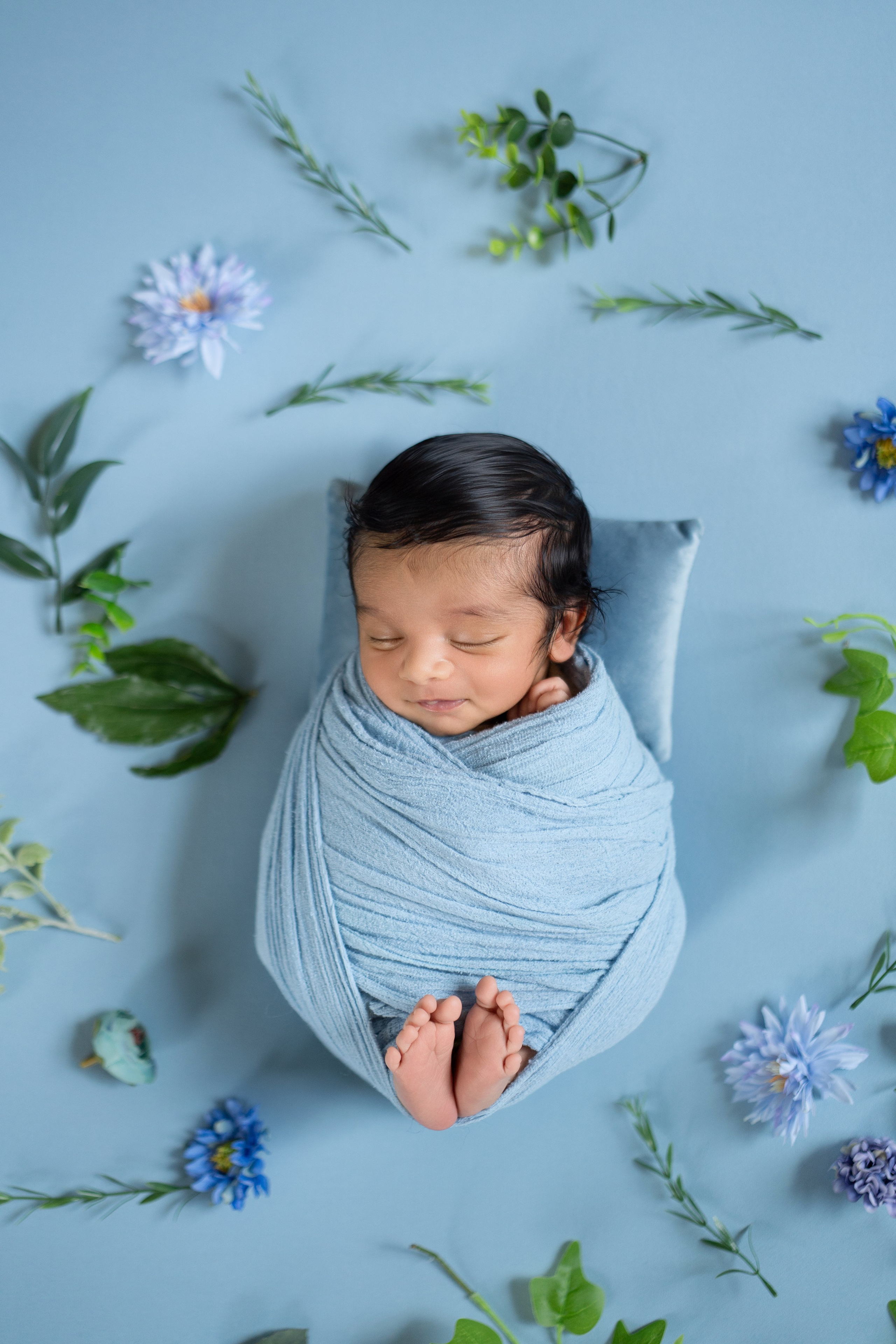 Posed Newborn. Maternity, family and newborn photography in San Francisco Bay Area