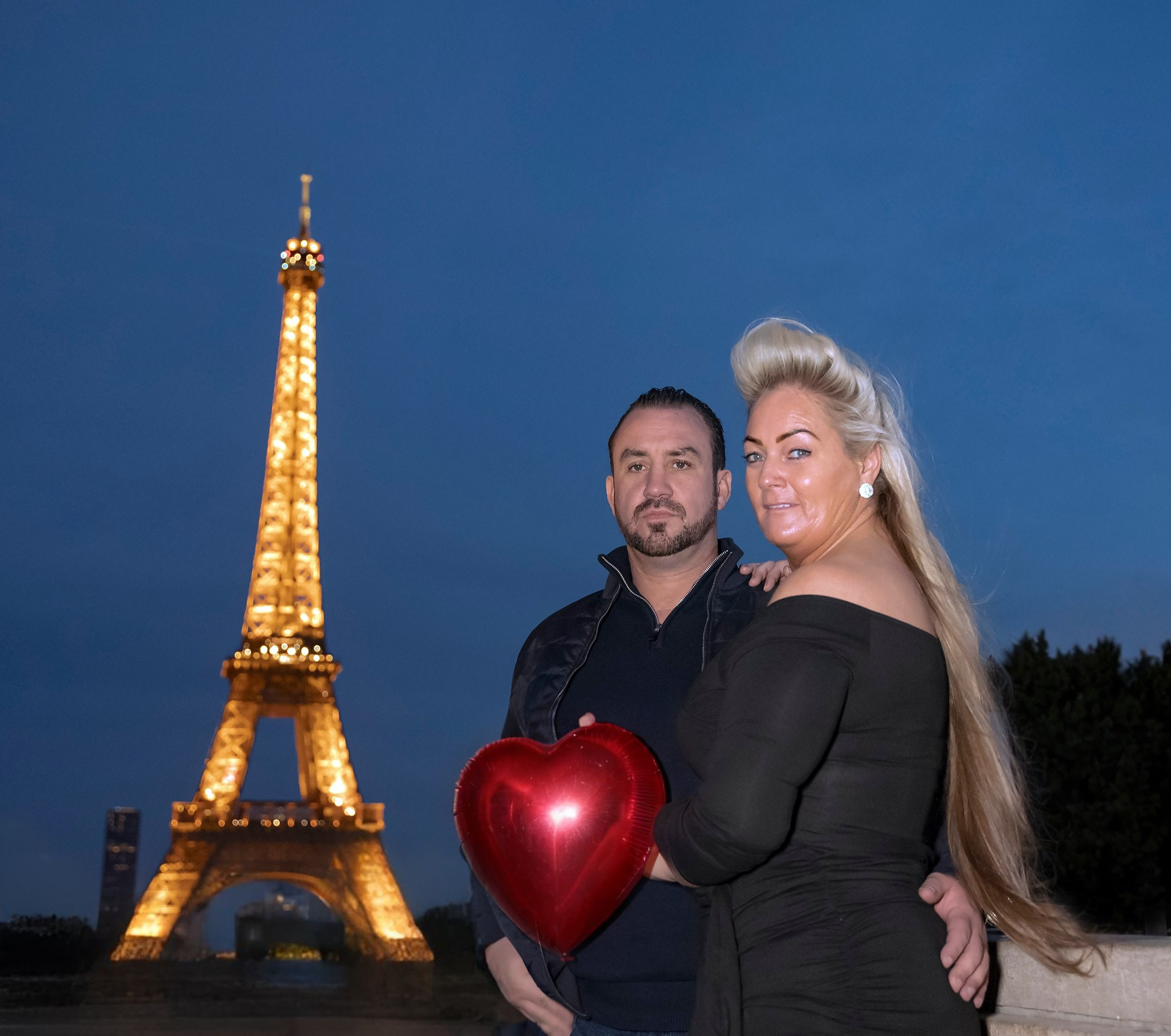 Lovestory photoshoot in Paris. Alina Tagzieva- a photograper in Paris