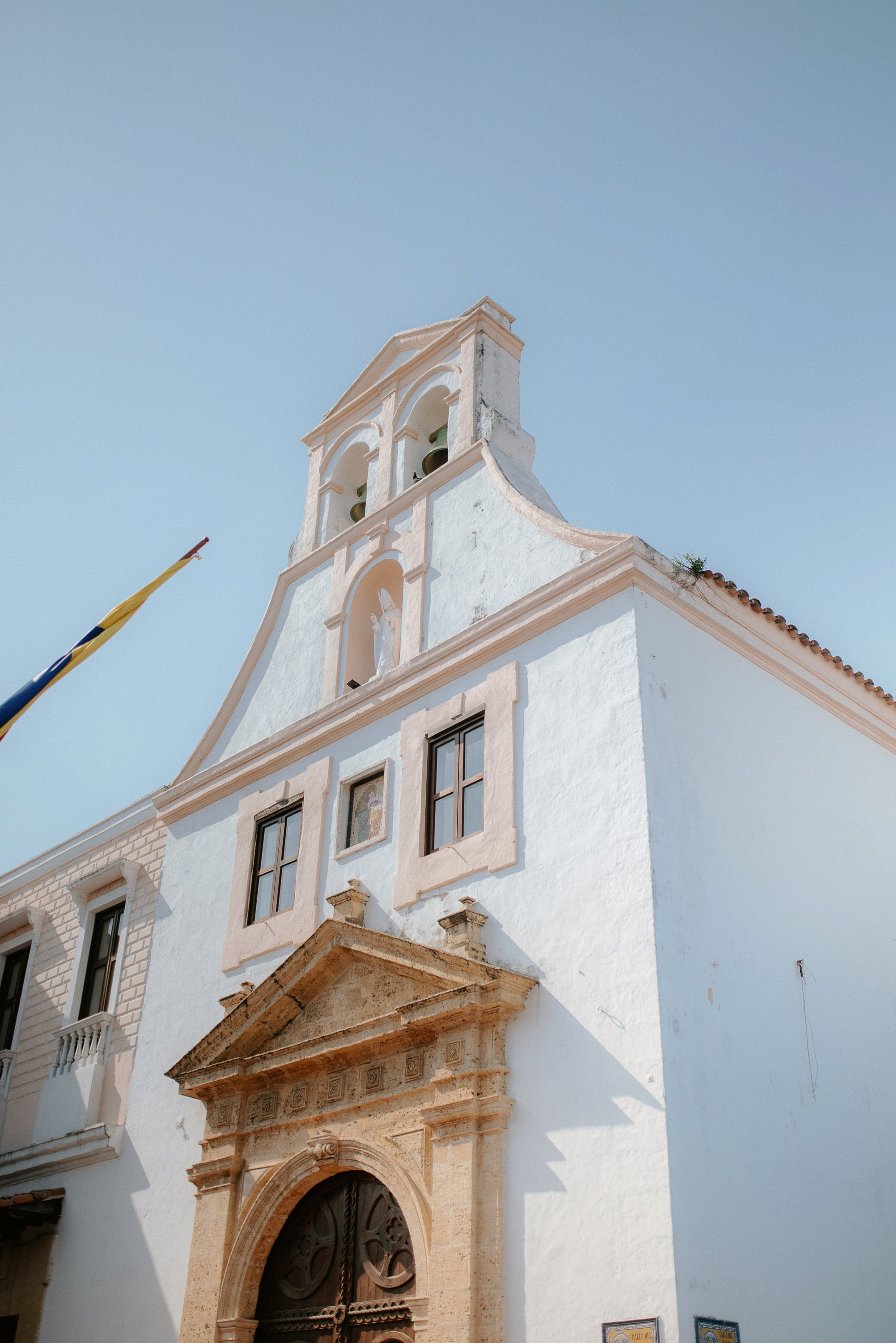 Cindy + Garrett | Destination Wedding Photos in Cartagena 2025 – César Vanegas Photography. César Vanegas Photography | Wedding & Travel Photographer | Cartagena, Colombia