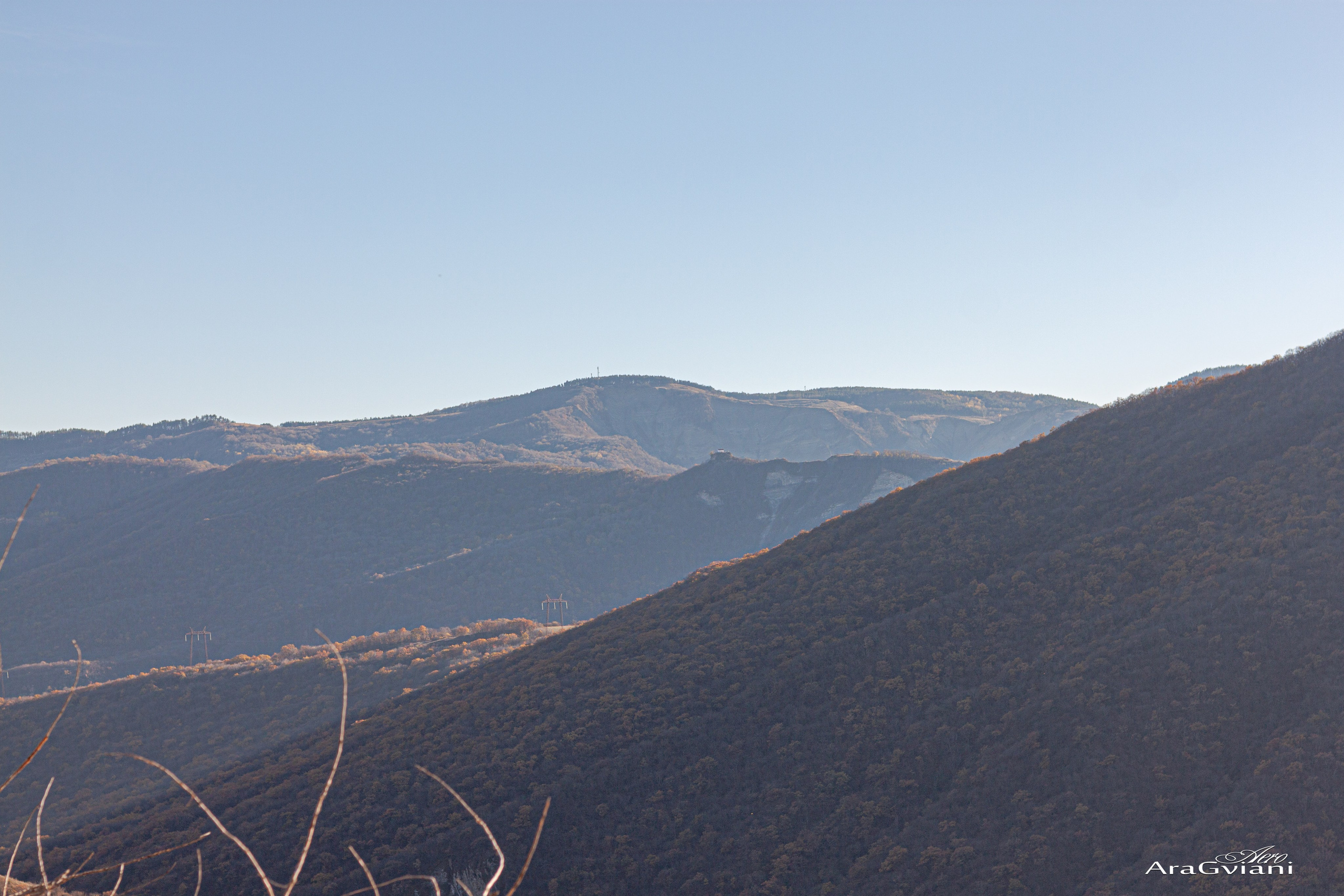 ჰიპოველოს შემოდგომის ველოტური წვერში. FramefreeMan