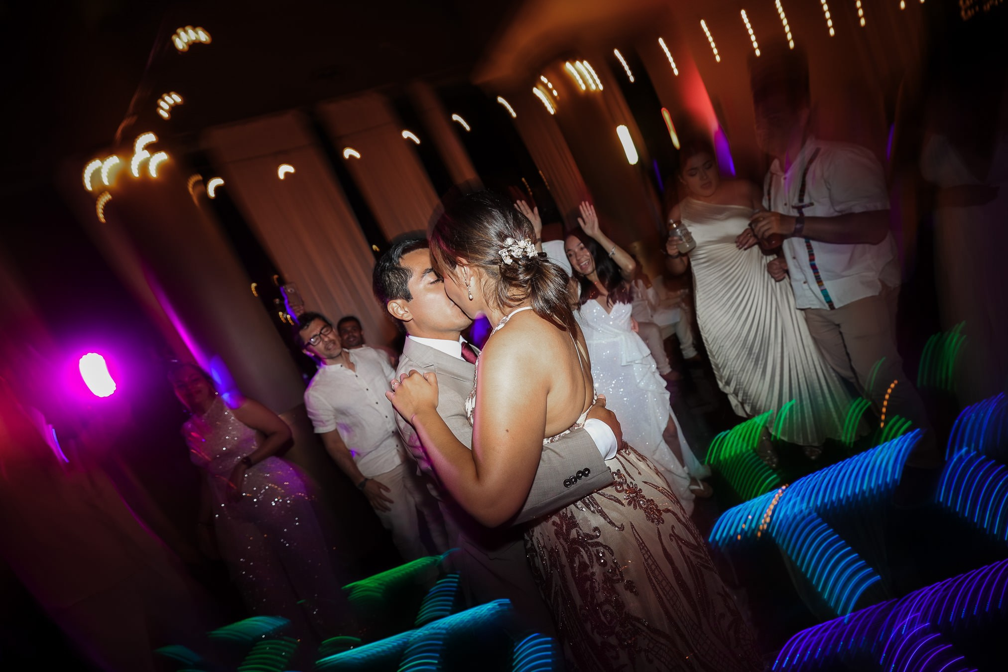 Cancun TRS Boda Pato y Wendy. Estudio de fotografia en Tijuana