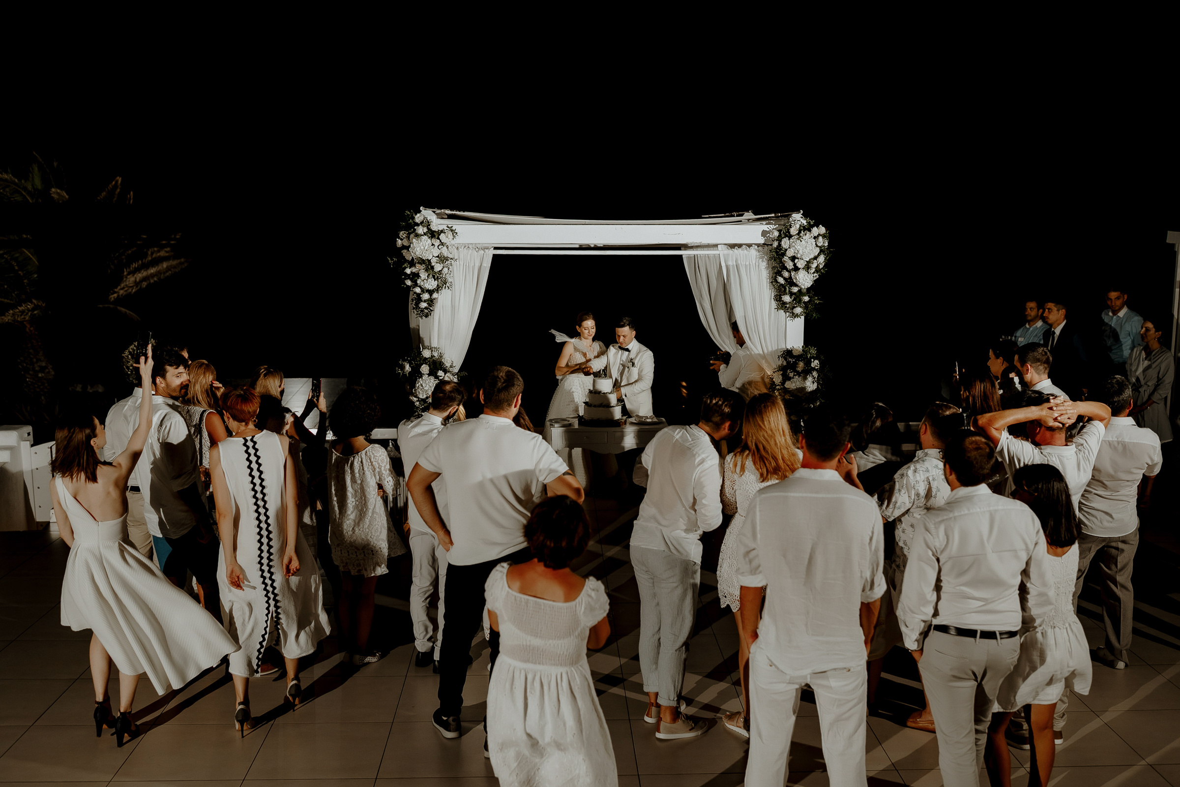 Drunk in love -Santorini-. Servicii Foto Video în Chișinău și Europa ID-Brothers