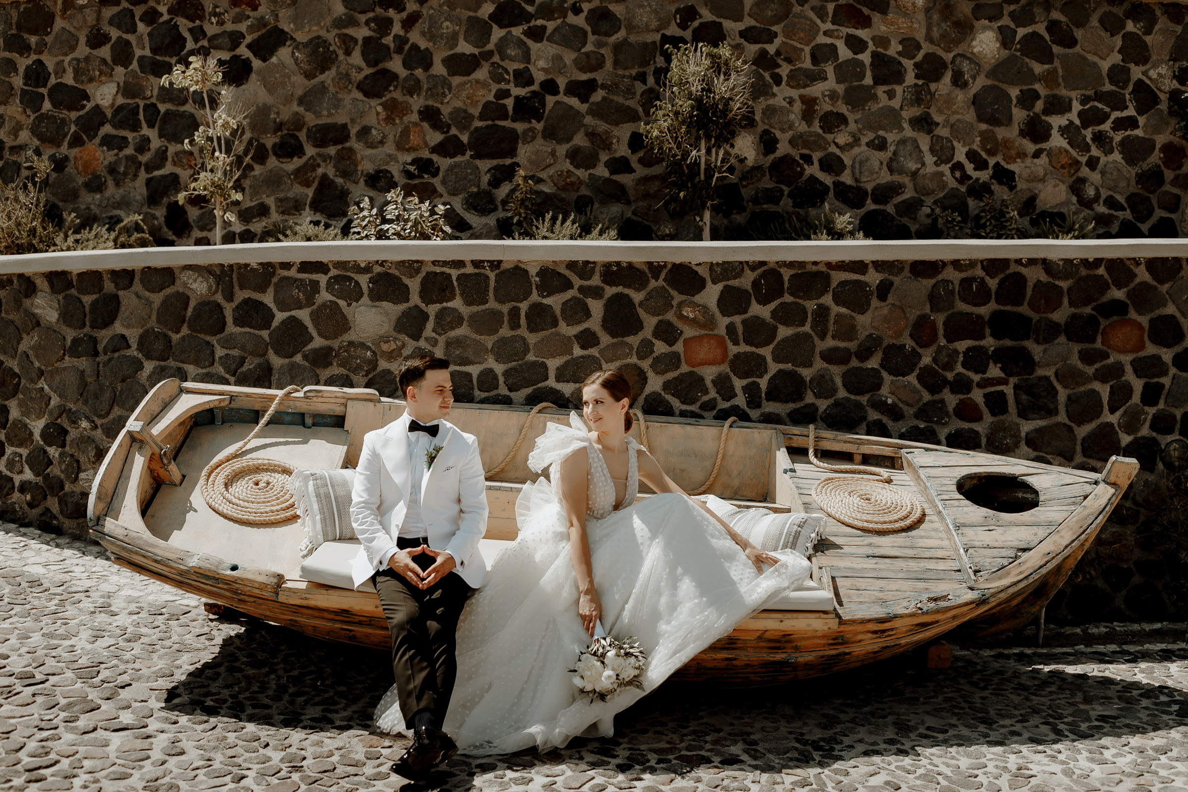 Drunk in love -Santorini-. Servicii Foto Video în Chișinău și Europa ID-Brothers