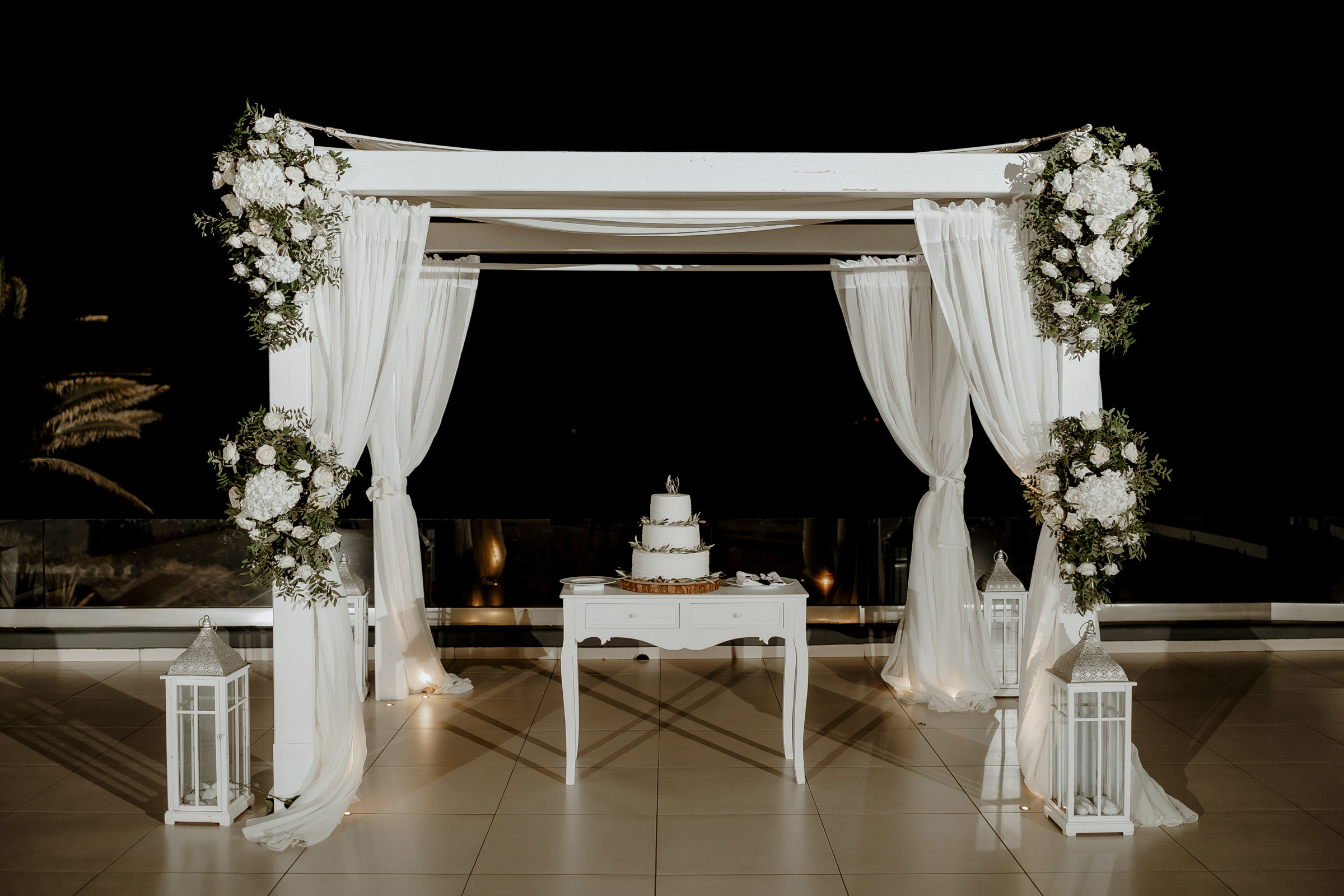 Drunk in love -Santorini-. Servicii Foto Video în Chișinău și Europa ID-Brothers