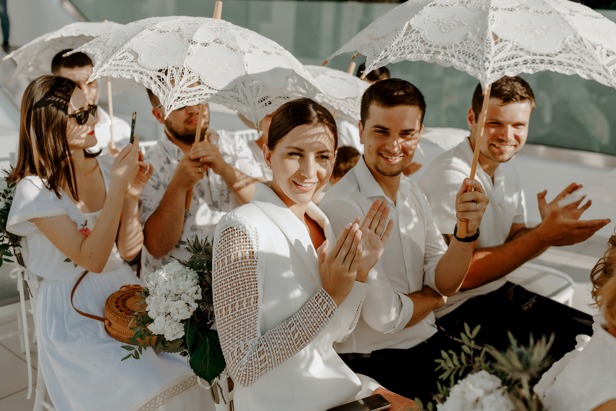 Drunk in love -Santorini-. Servicii Foto Video în Chișinău și Europa ID-Brothers