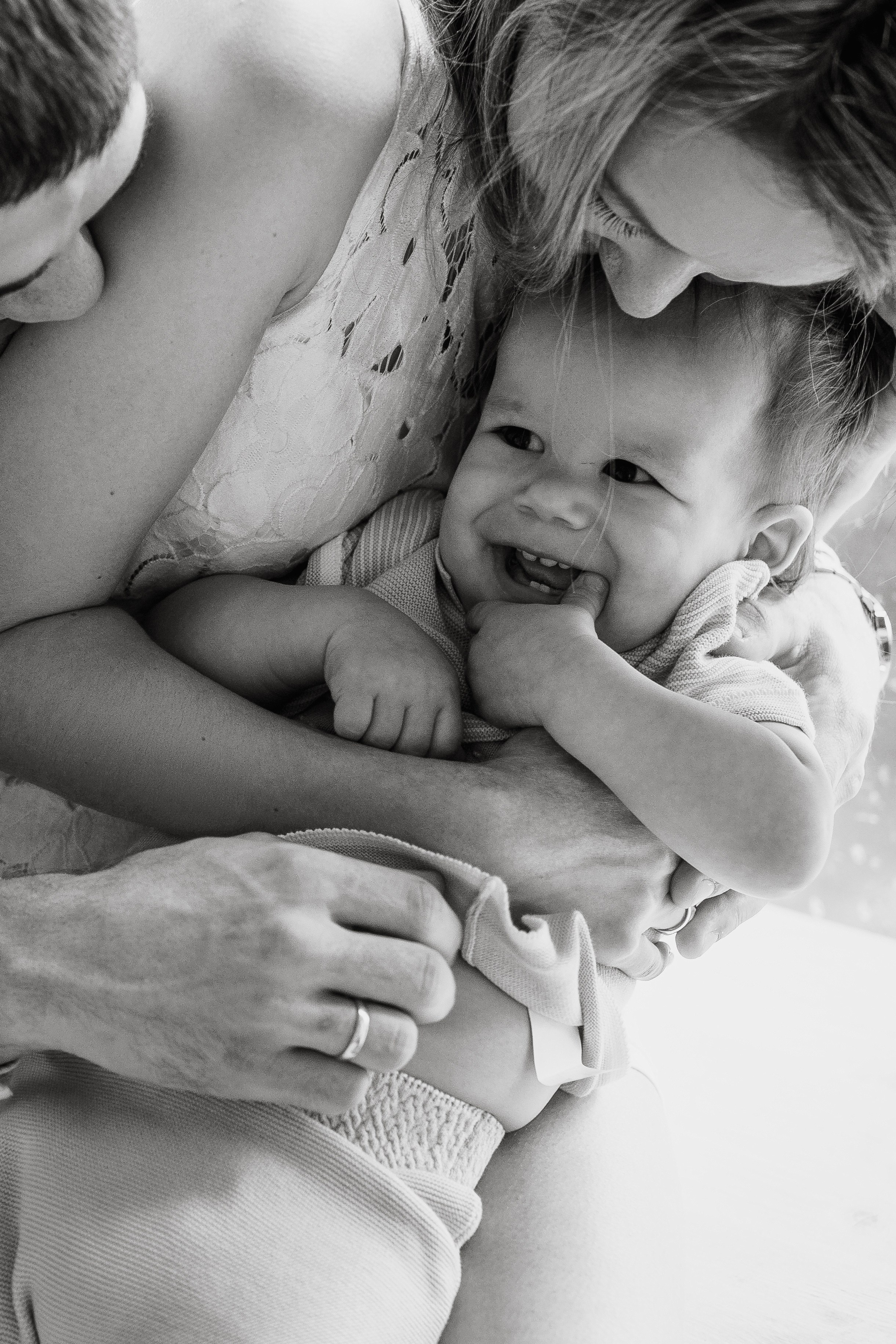 First Birthday Outdoor Session – Candid & Playful Photography. Alisa Tant — Family and newborn photographer Bucks County, Montgomery county, Philadelphia, NJ