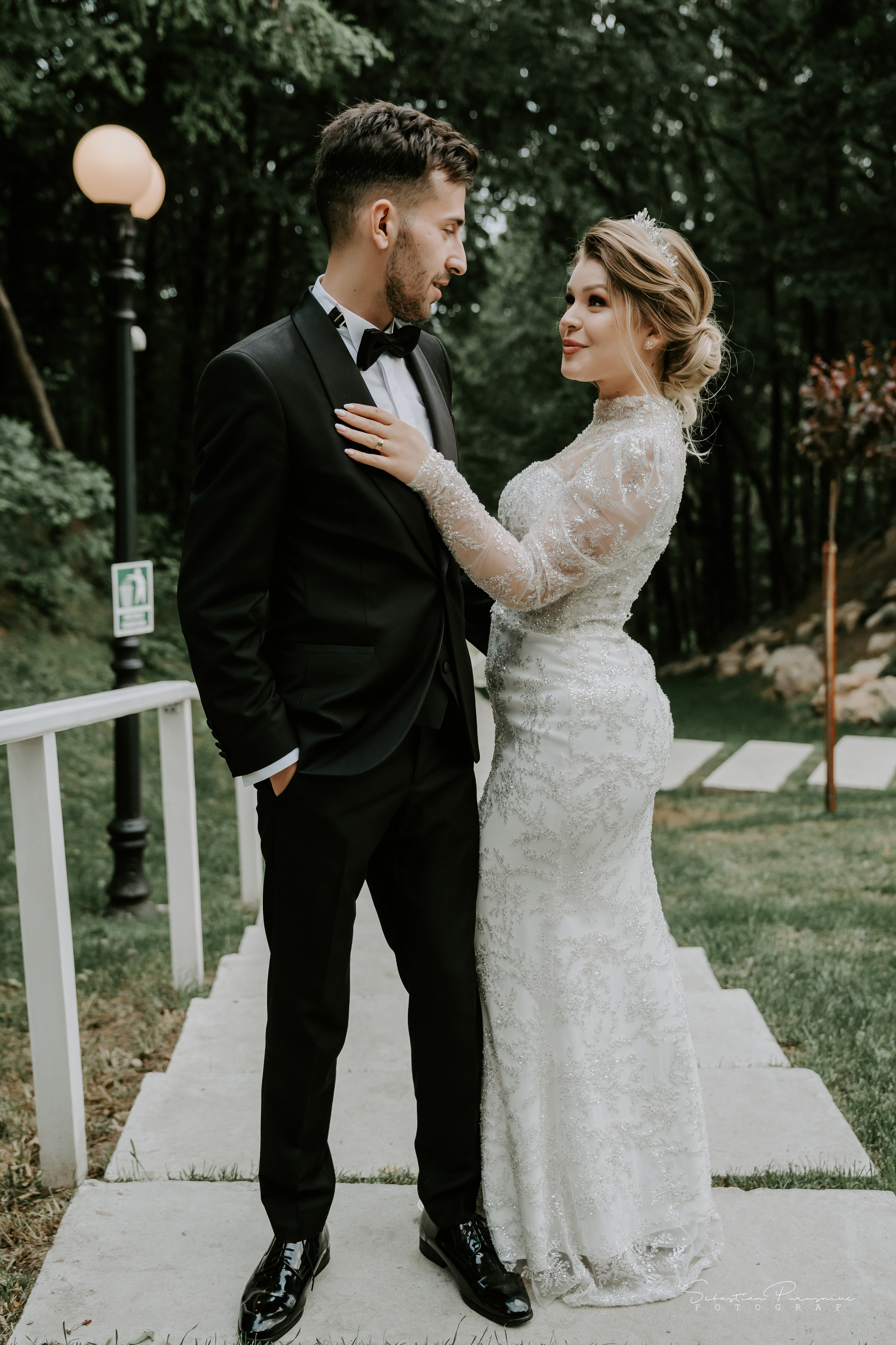 Larisa & Iulian. Sebastian Purusniuc Fotograf - Iasi