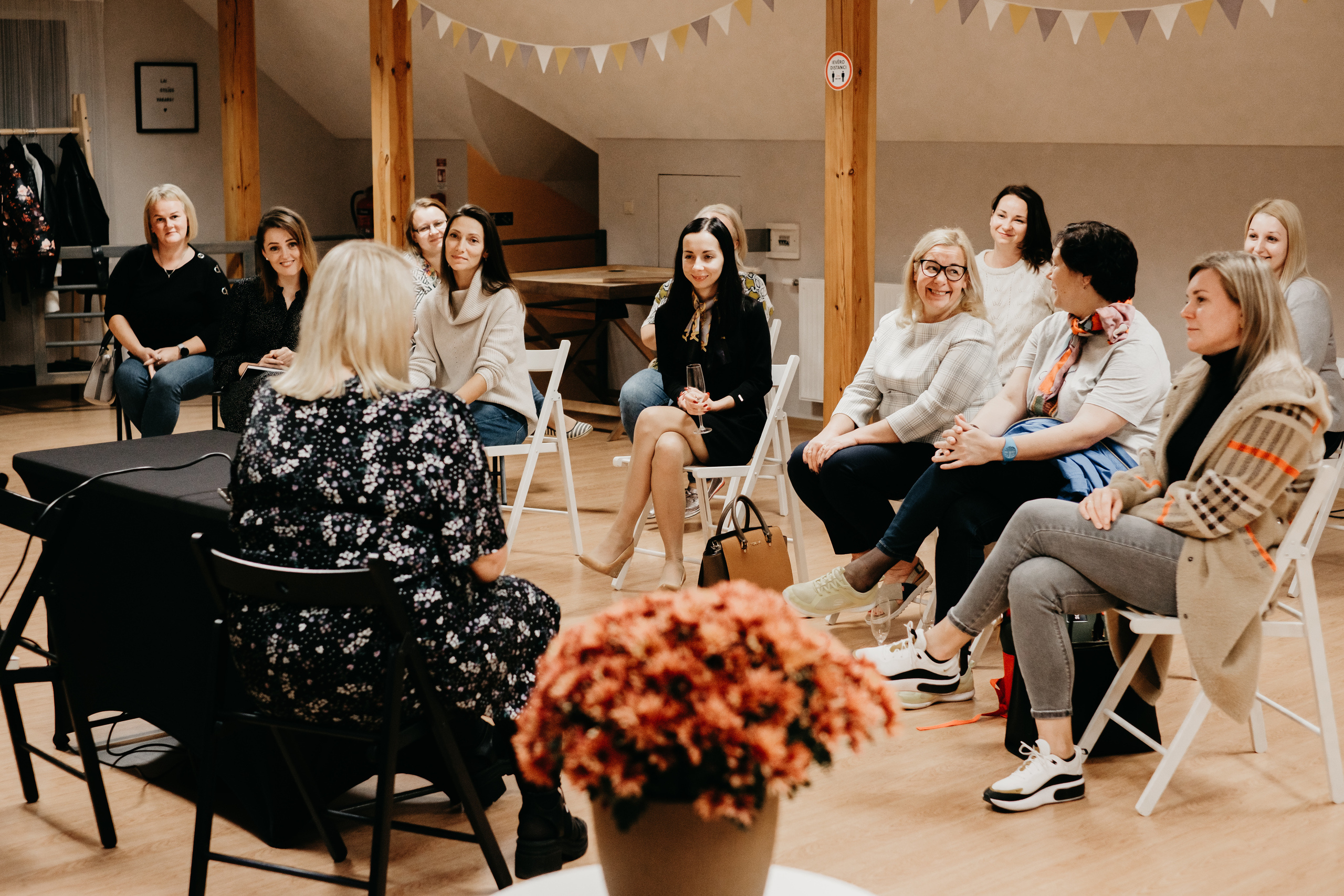 Personīgā stila restarts / Indra Salceviča @ MAZĀ LAPSA - Svētku un rotaļu telpa. Kāzu × Ģimenes notikumu fotografs Edgars Kalniņš