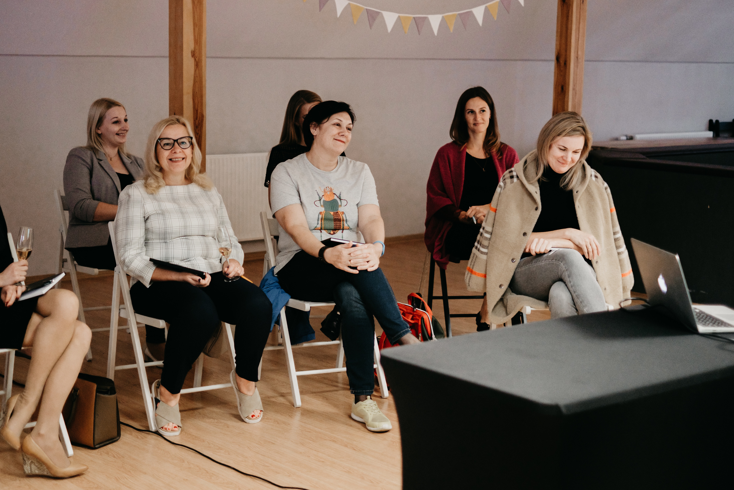 Personīgā stila restarts / Indra Salceviča @ MAZĀ LAPSA - Svētku un rotaļu telpa. Kāzu × Ģimenes notikumu fotografs Edgars Kalniņš
