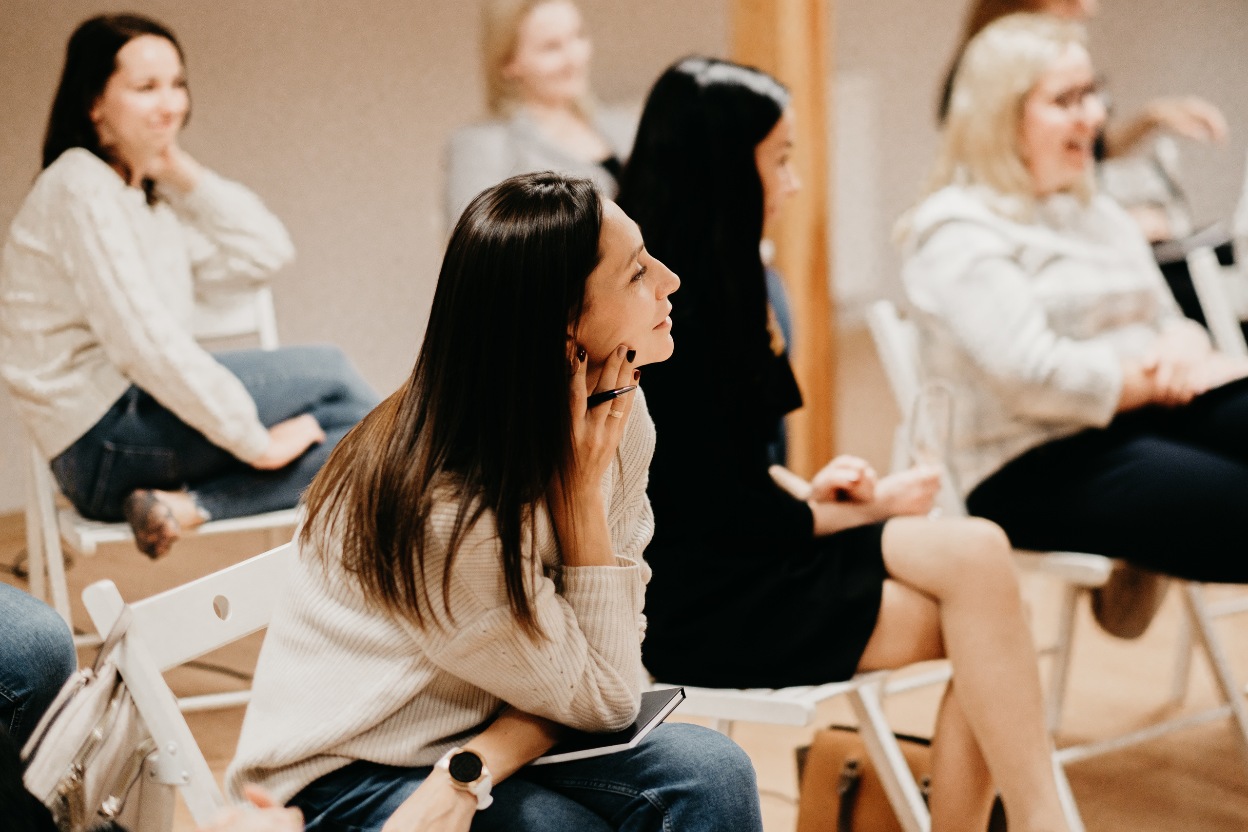 Personīgā stila restarts / Indra Salceviča @ MAZĀ LAPSA - Svētku un rotaļu telpa. Kāzu × Ģimenes notikumu fotografs Edgars Kalniņš