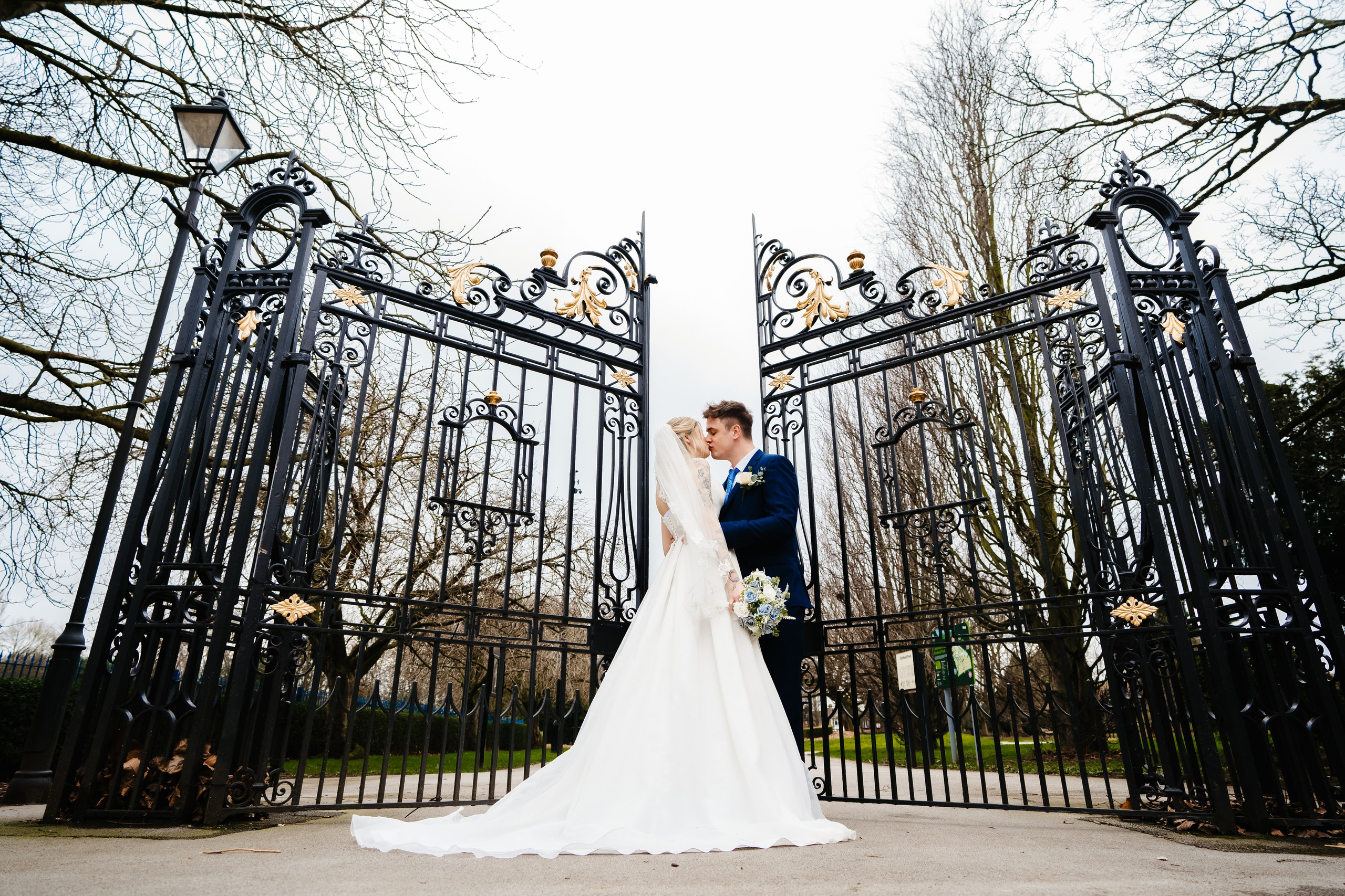 WEDDING PHOTOGRAPHER IN UK