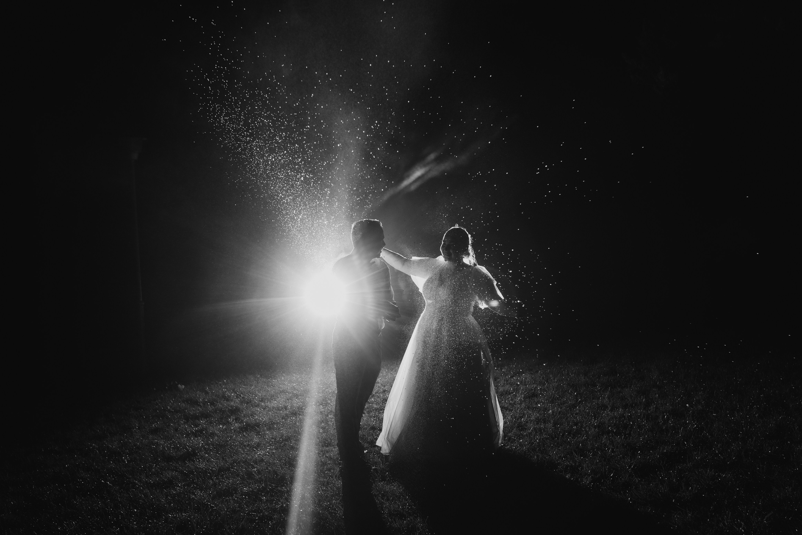 Trzy Drzewa: wspaniała uroczystość Wiktorii i Kamila. Karkowskafoto - fotografia miłości