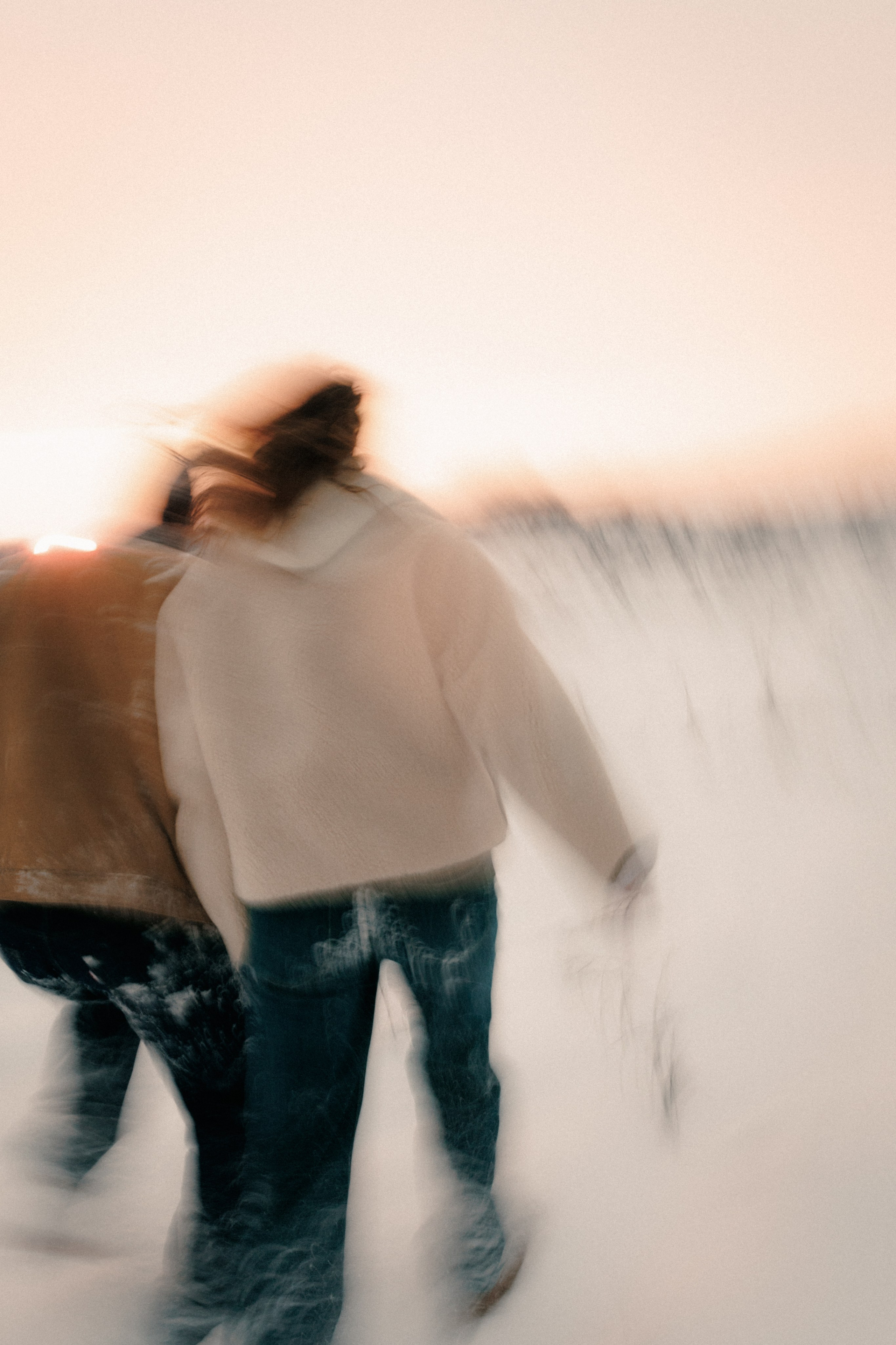 Snowy. Wedding photographer and videographer based in Timisoara, Romania