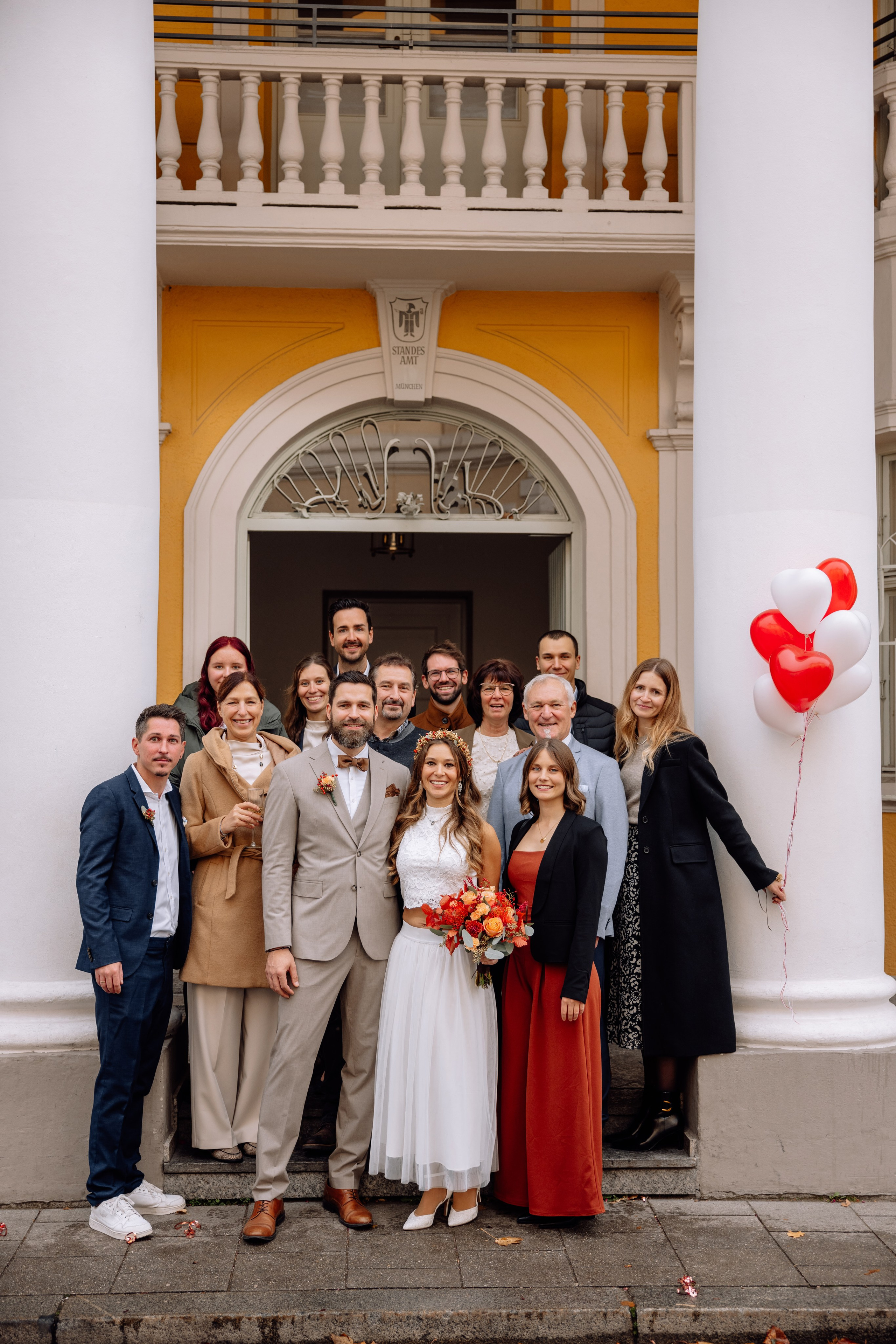 Herbsthochzeit im Standesamt Schwabing. Hochzeitsfotograf München Taufe Familienfotograf Tanja Mauke