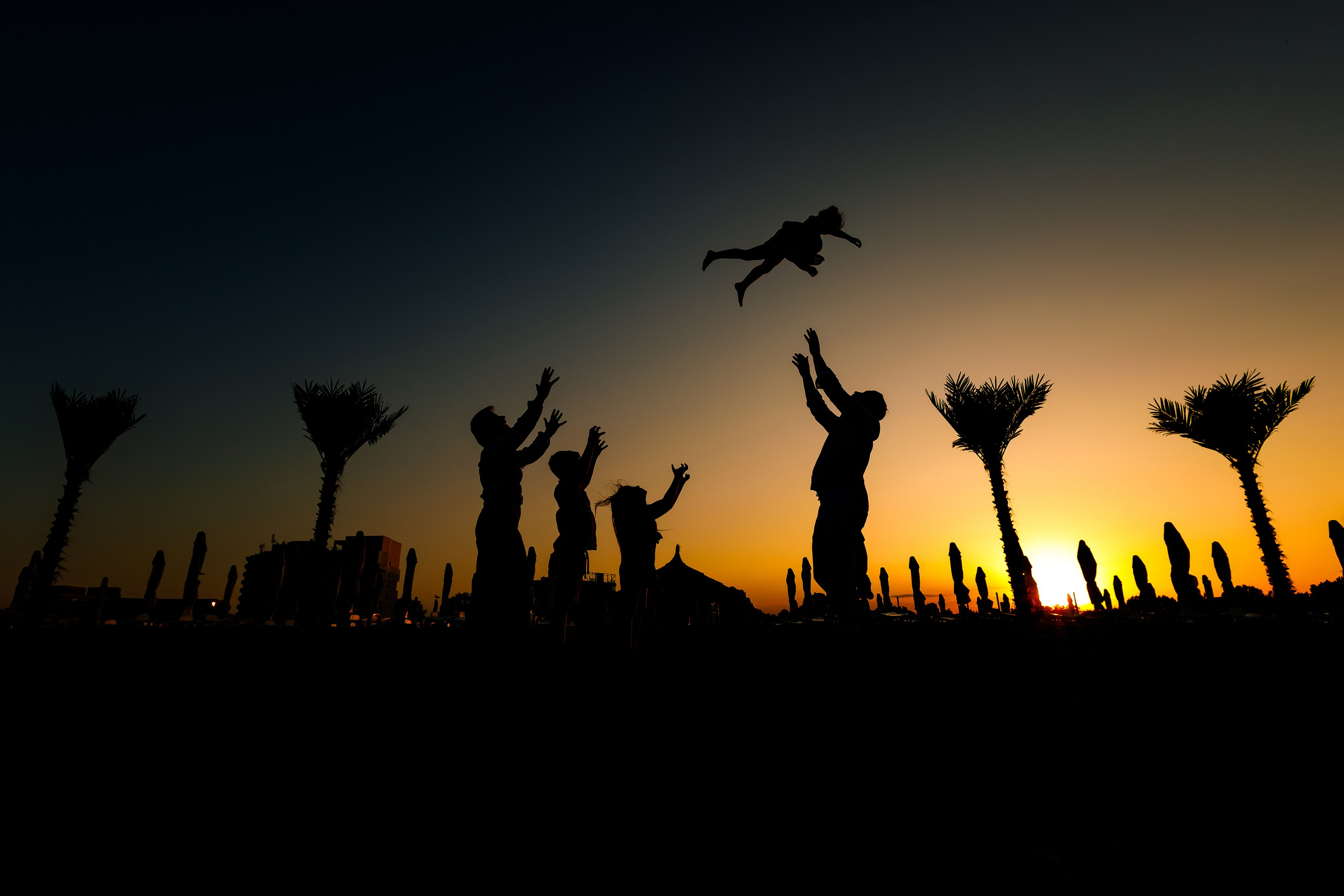 DESPRE MINE. Robert Blaj - Fotograf Nuntă Iași