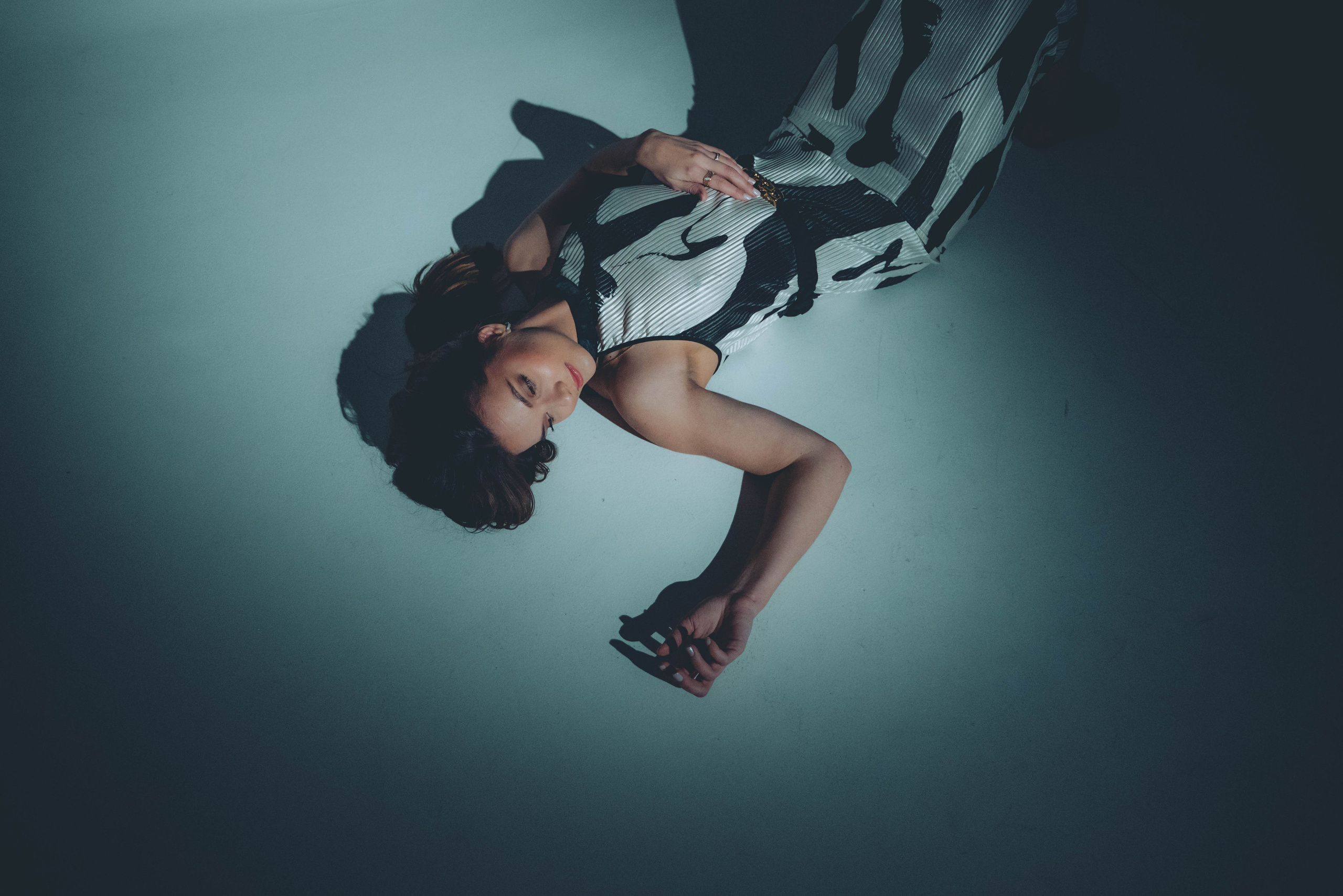 Portreed (PORA Fotograafia). Portree-, pere- ja ettevõtmiste fotograaf Tallinnas Miina Arop-Priidik