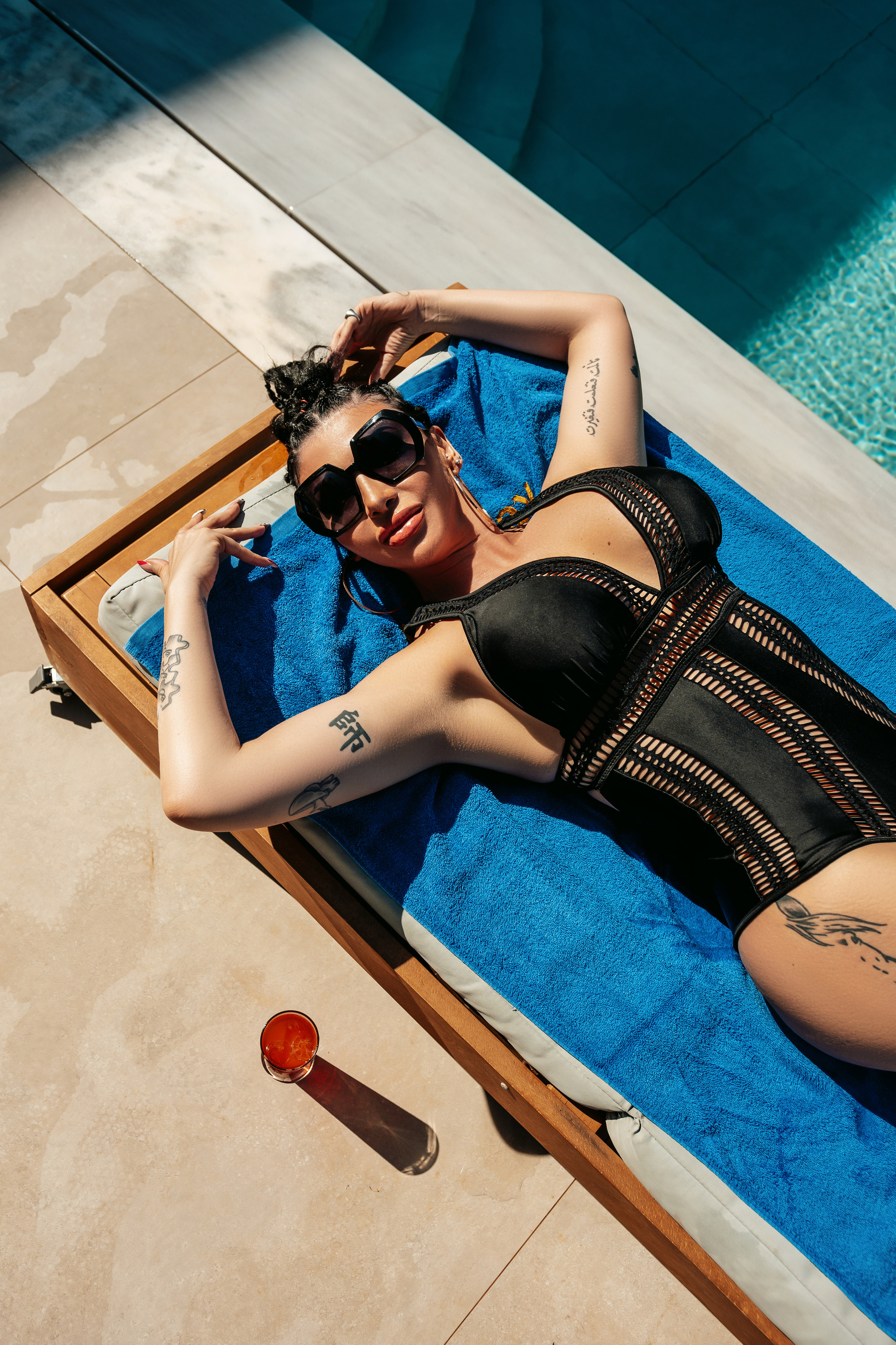 Summer vibes with amazing Despina. Photographer Crete | Portrait Photographer | Evgenios Paopano