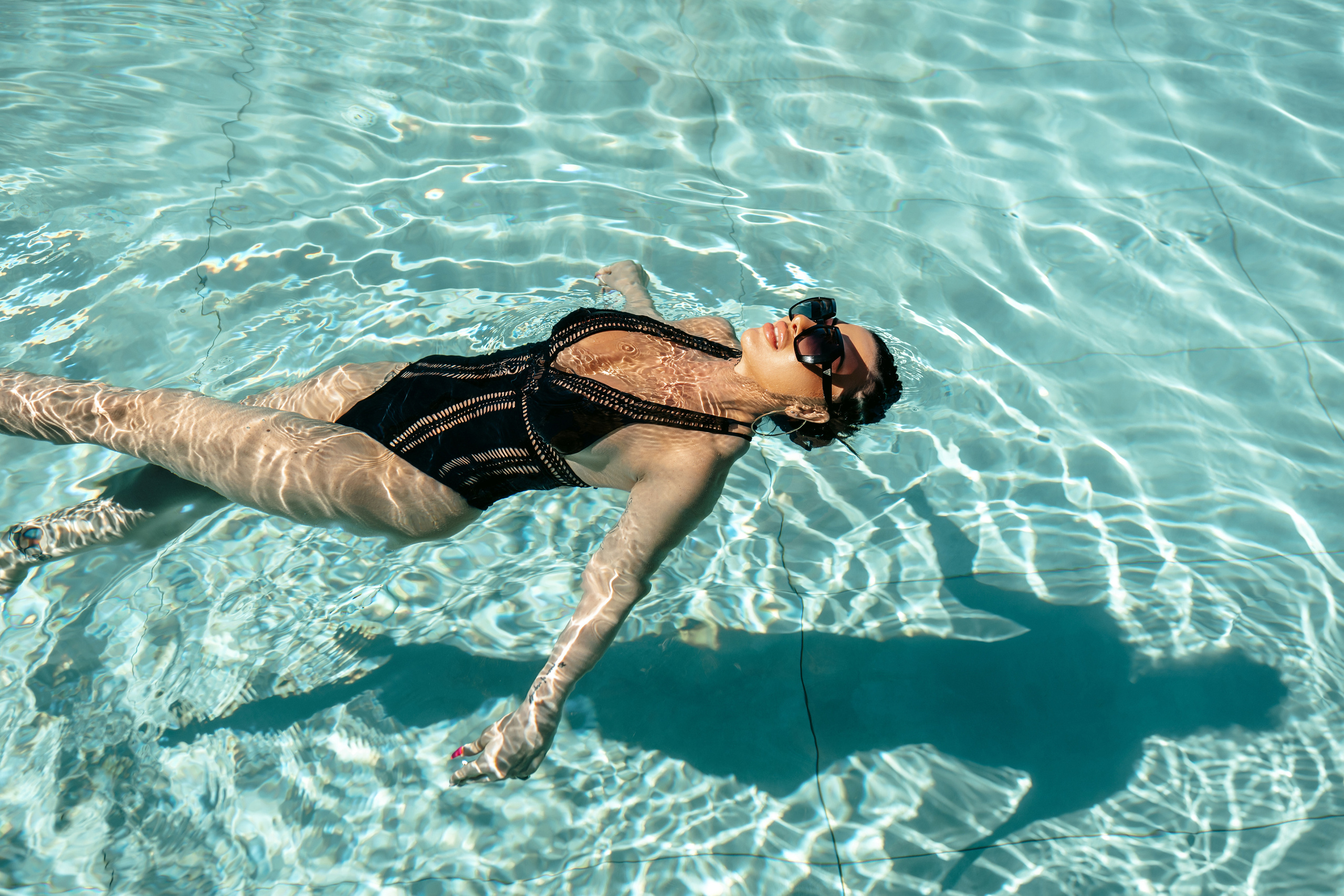 Summer vibes with amazing Despina. Photographer Crete | Portrait Photographer | Evgenios Paopano