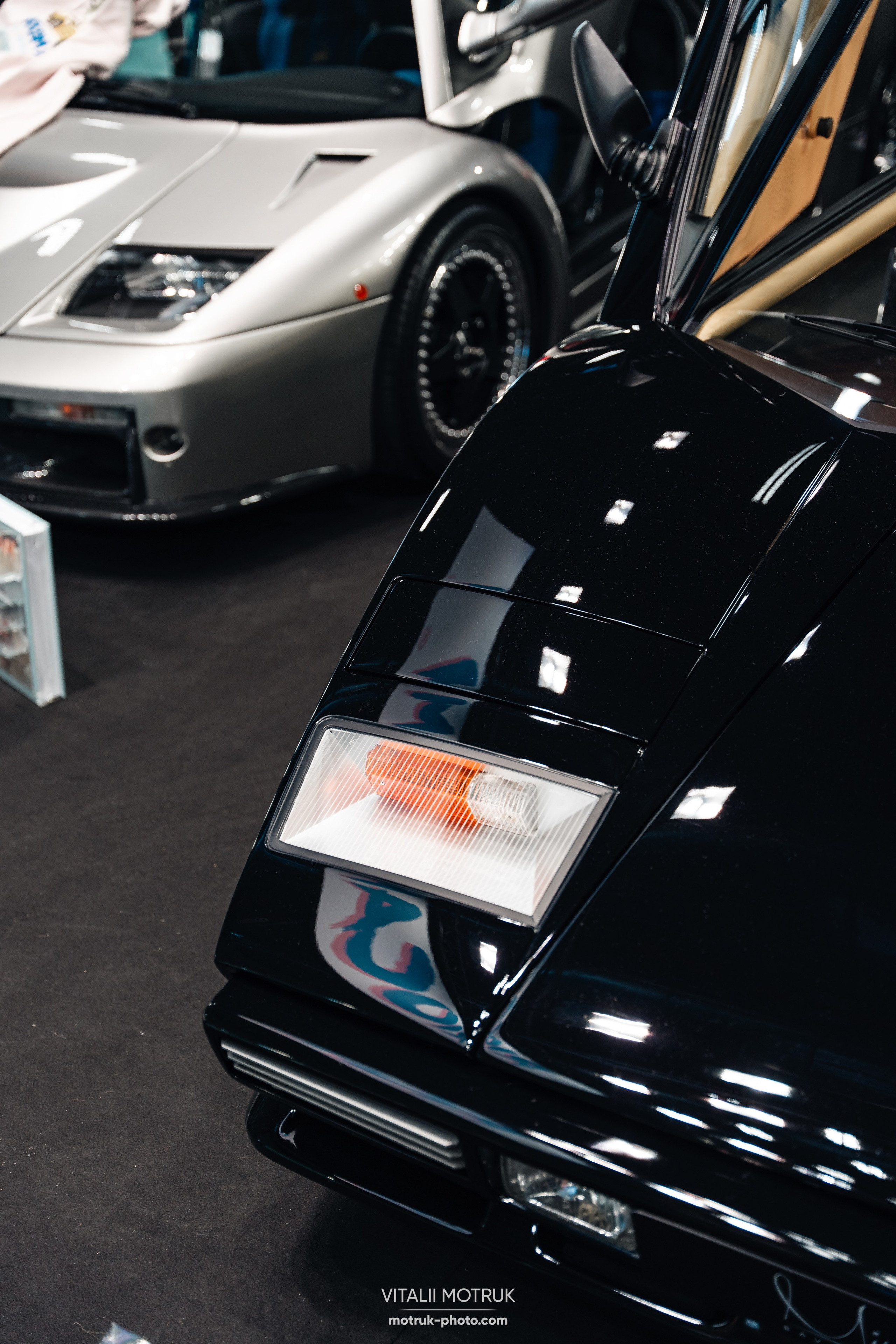 Retromobile-2024. Photographe de voitures à Paris — Vitalii Motruk