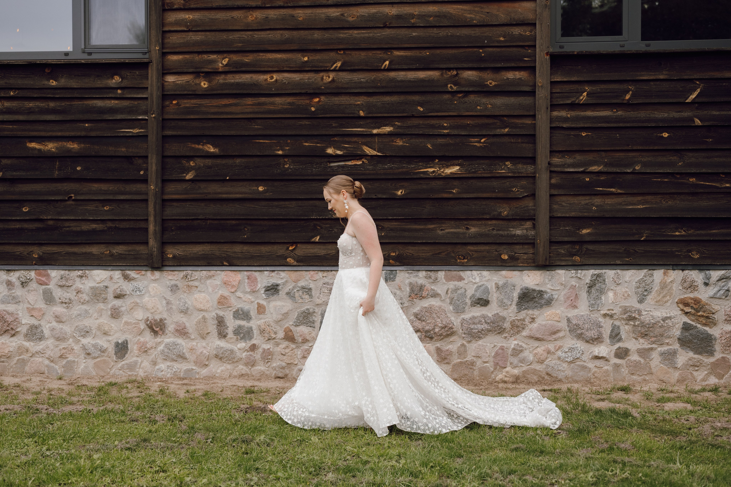 Kasia & Kuba | Wesele w stodole Owczarnia. Ślubny fotograf Poznań | Oliwia Makara