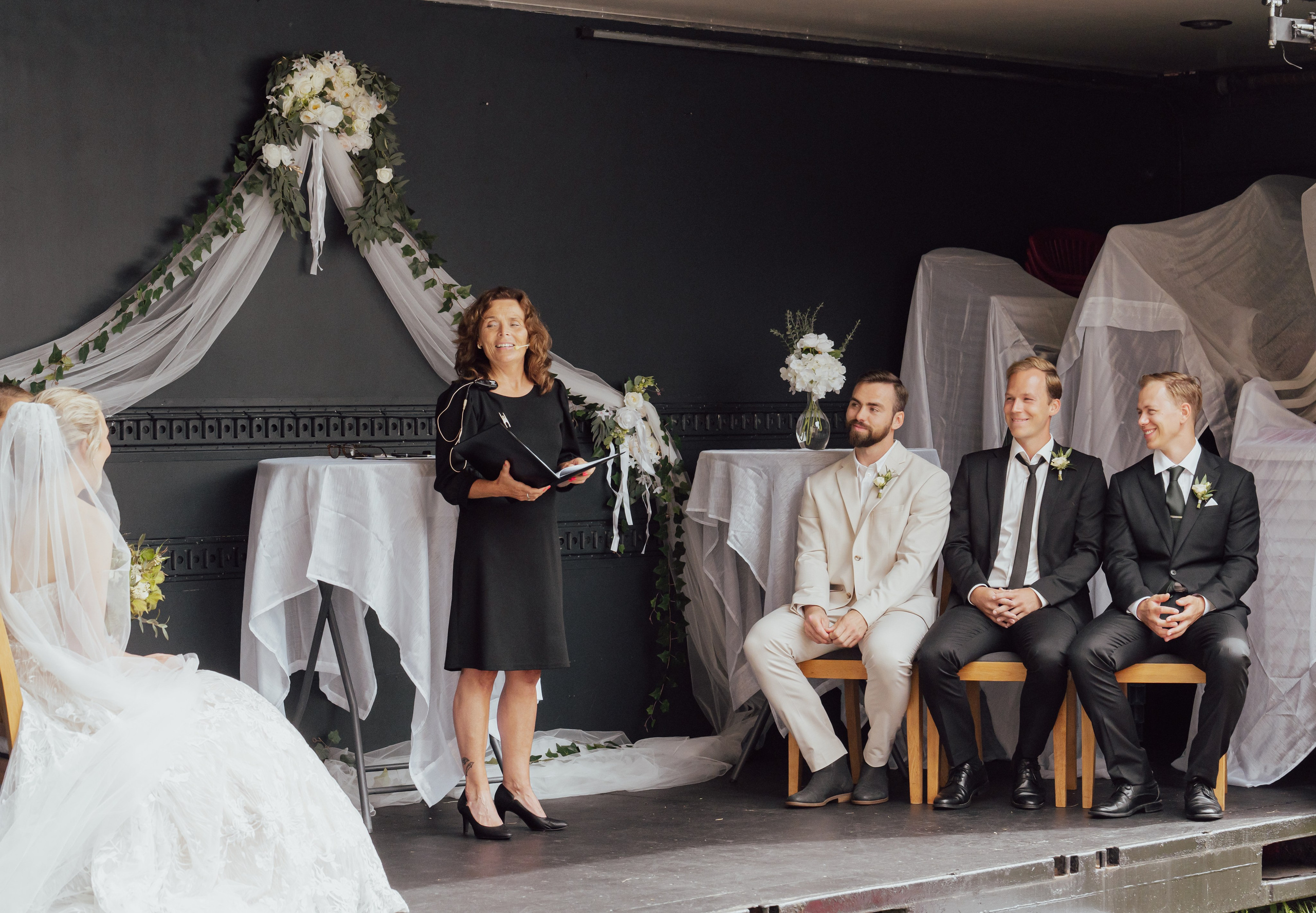 BRYLLUP. Fotograf og videograf for familier og bedrifter