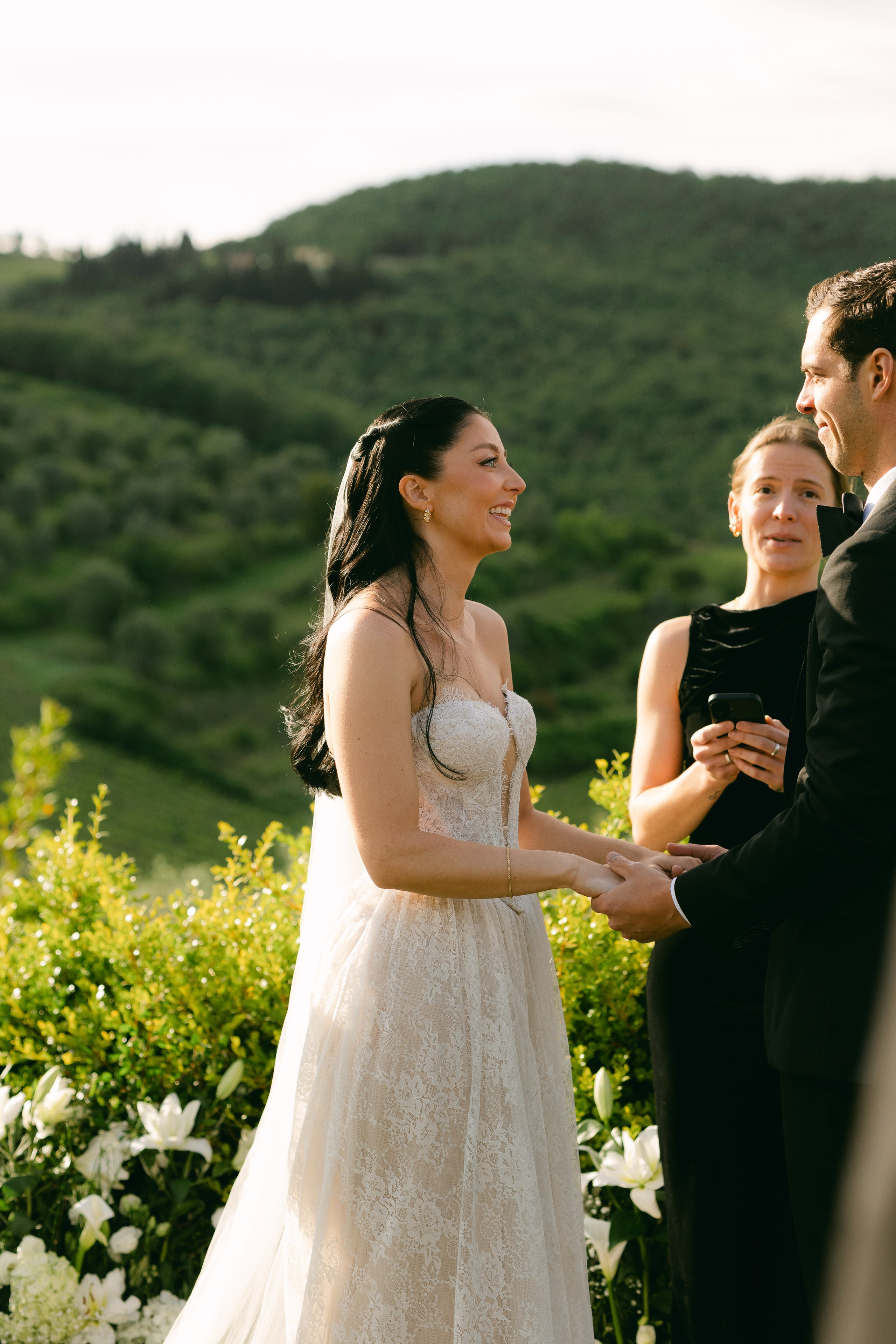 Hannah and Zac. Sara Luca Wedding Photographer in Italy and Europe