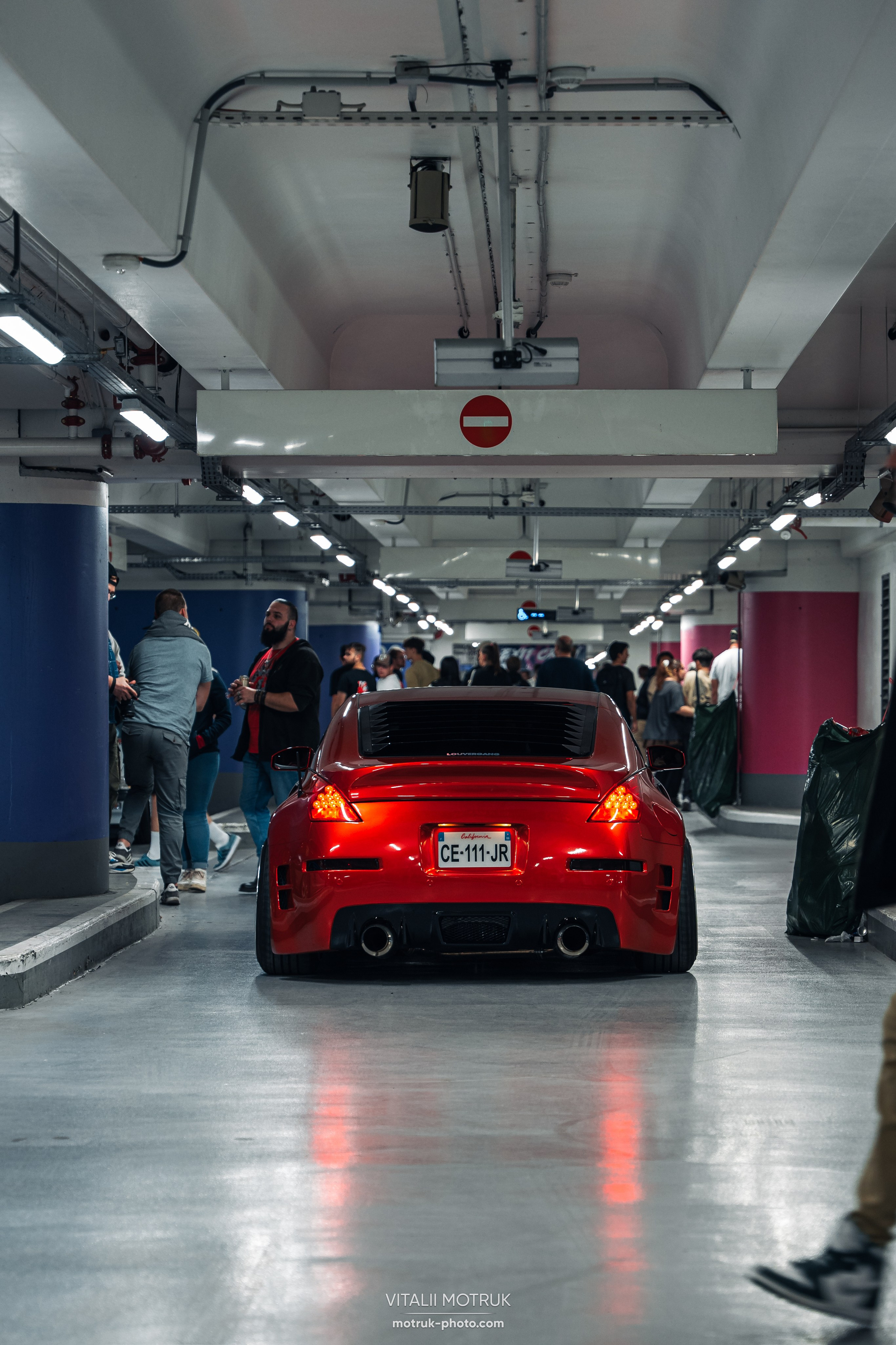 Chika Japan 7. Photographer in Paris — Vitalii Motruk