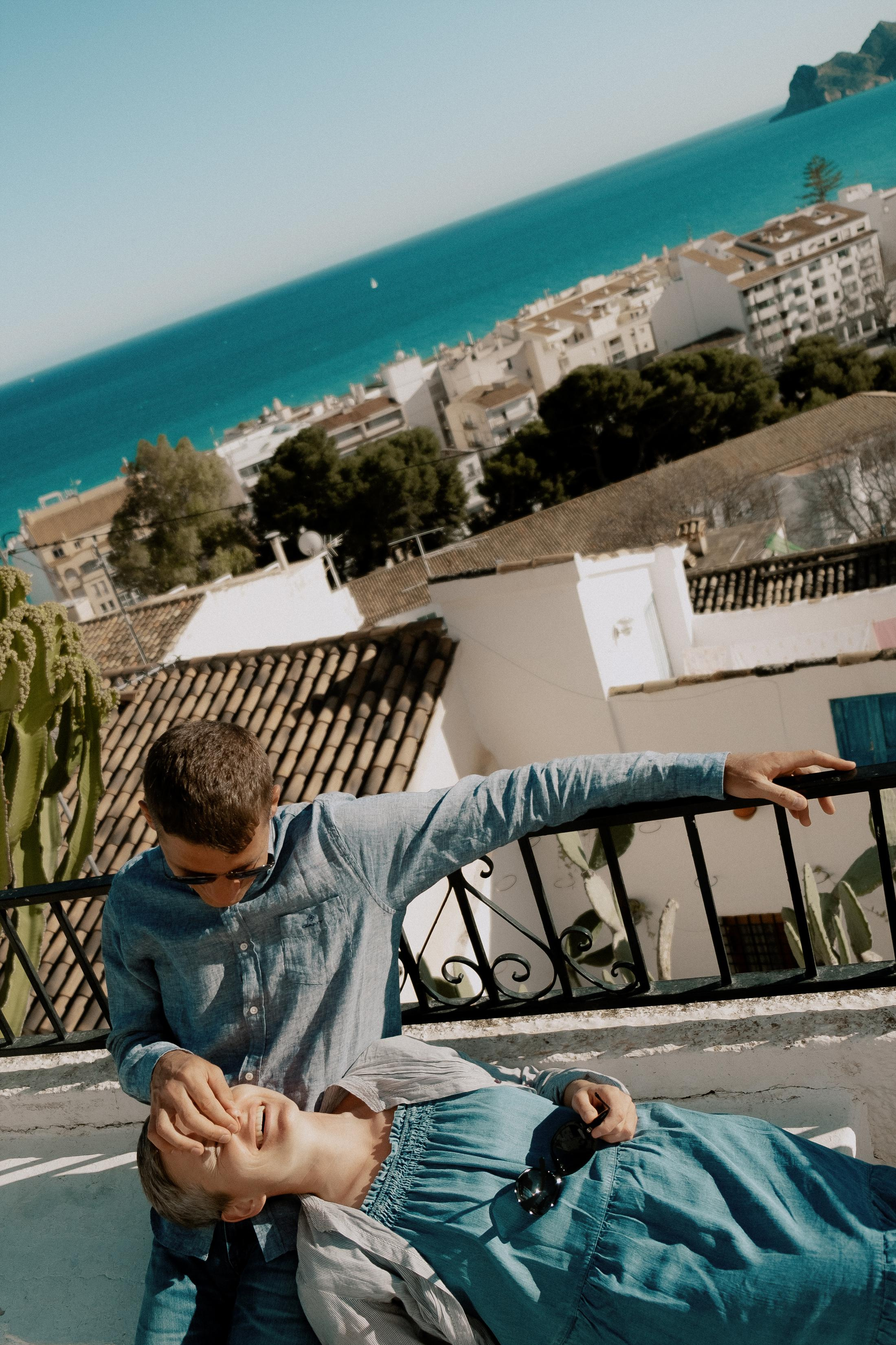 Romantic photo session for lovers in the old town of Altea