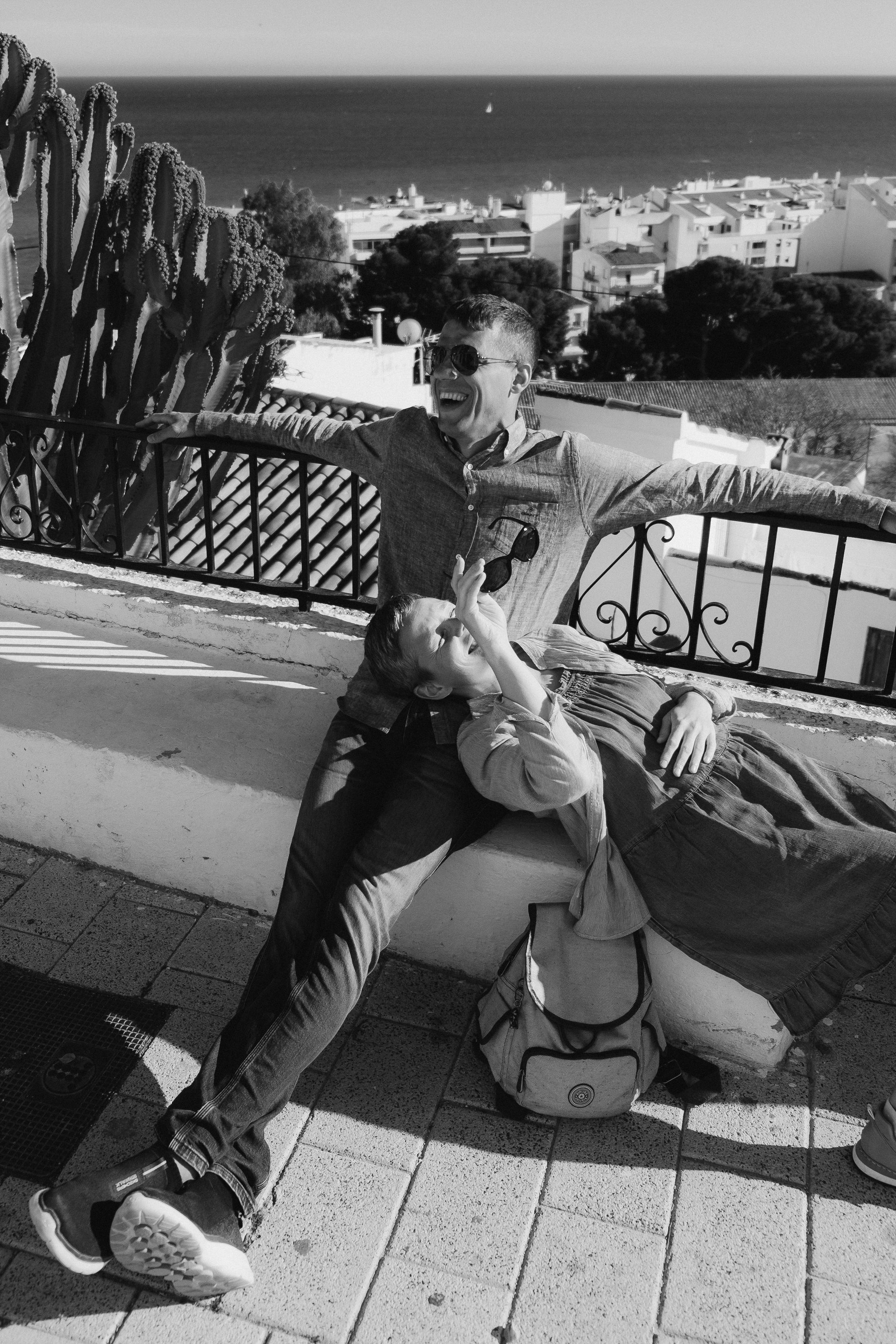 Romantic photo session for lovers in the old town of Altea