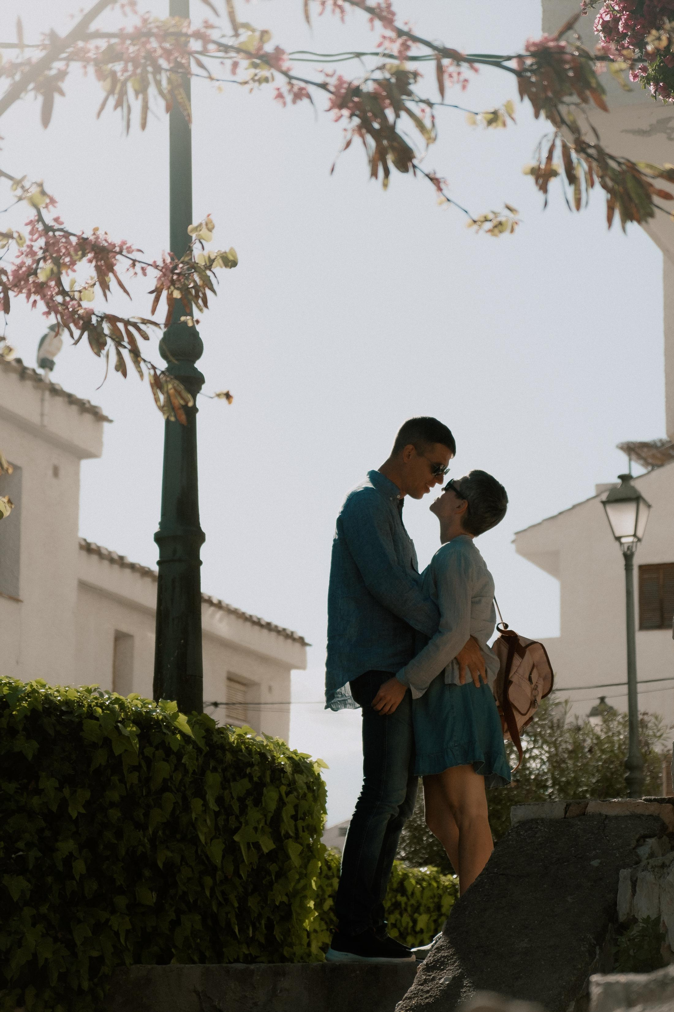 Romantic photo session for lovers in the old town of Altea