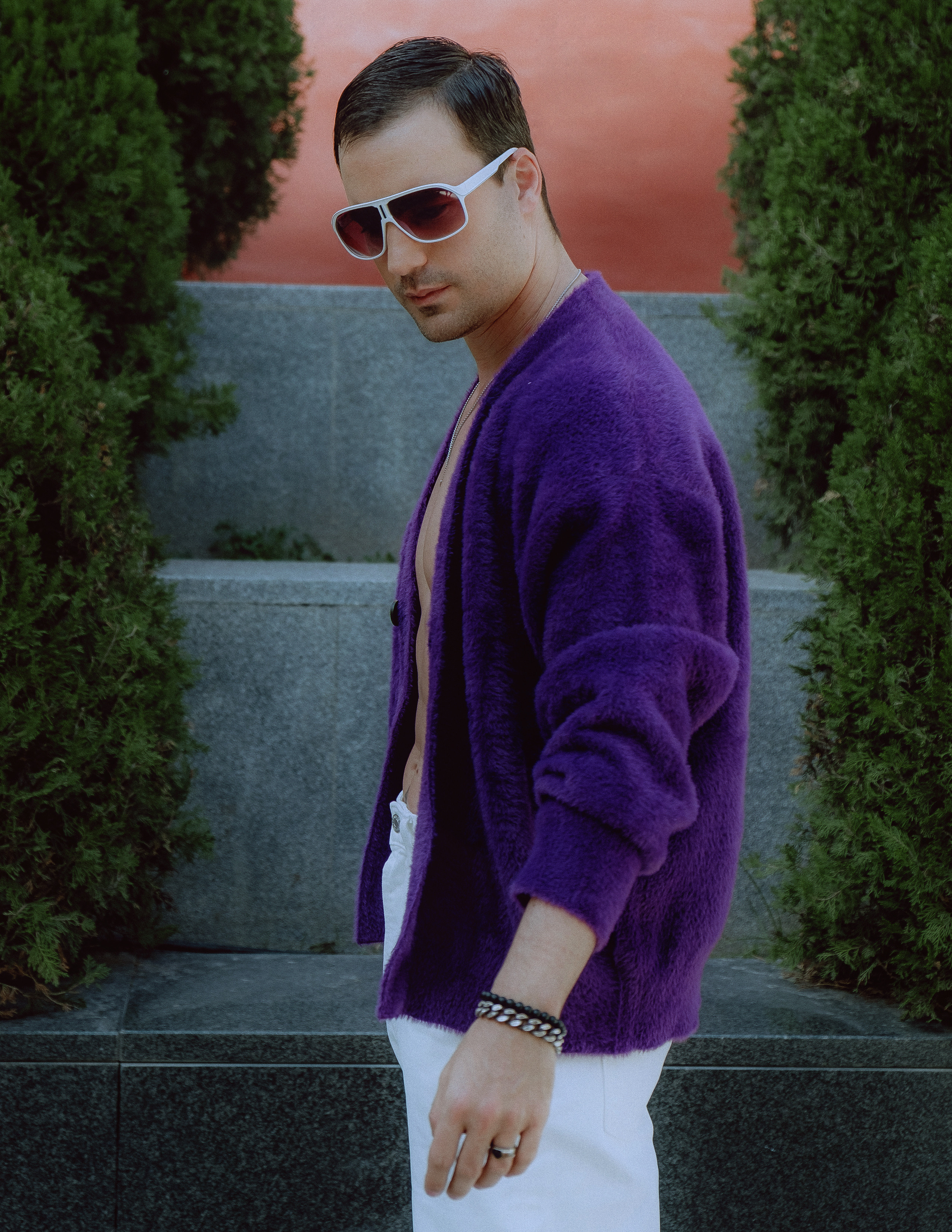 Эффектная фэшн-фотосессия для актера в старом городе Ориуэла — Портретный фотограф в Испании