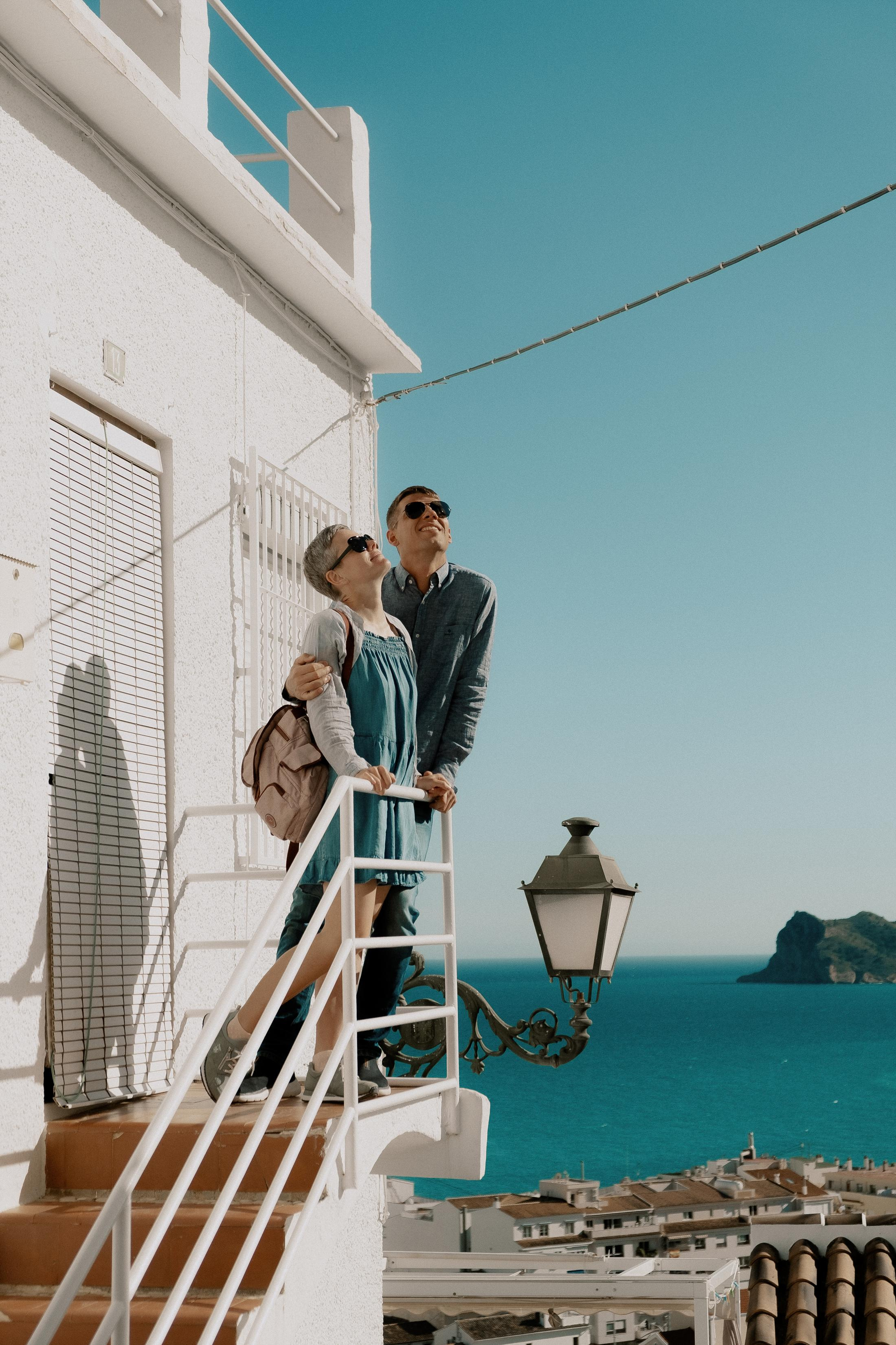 Romantic photo session for lovers in the old town of Altea