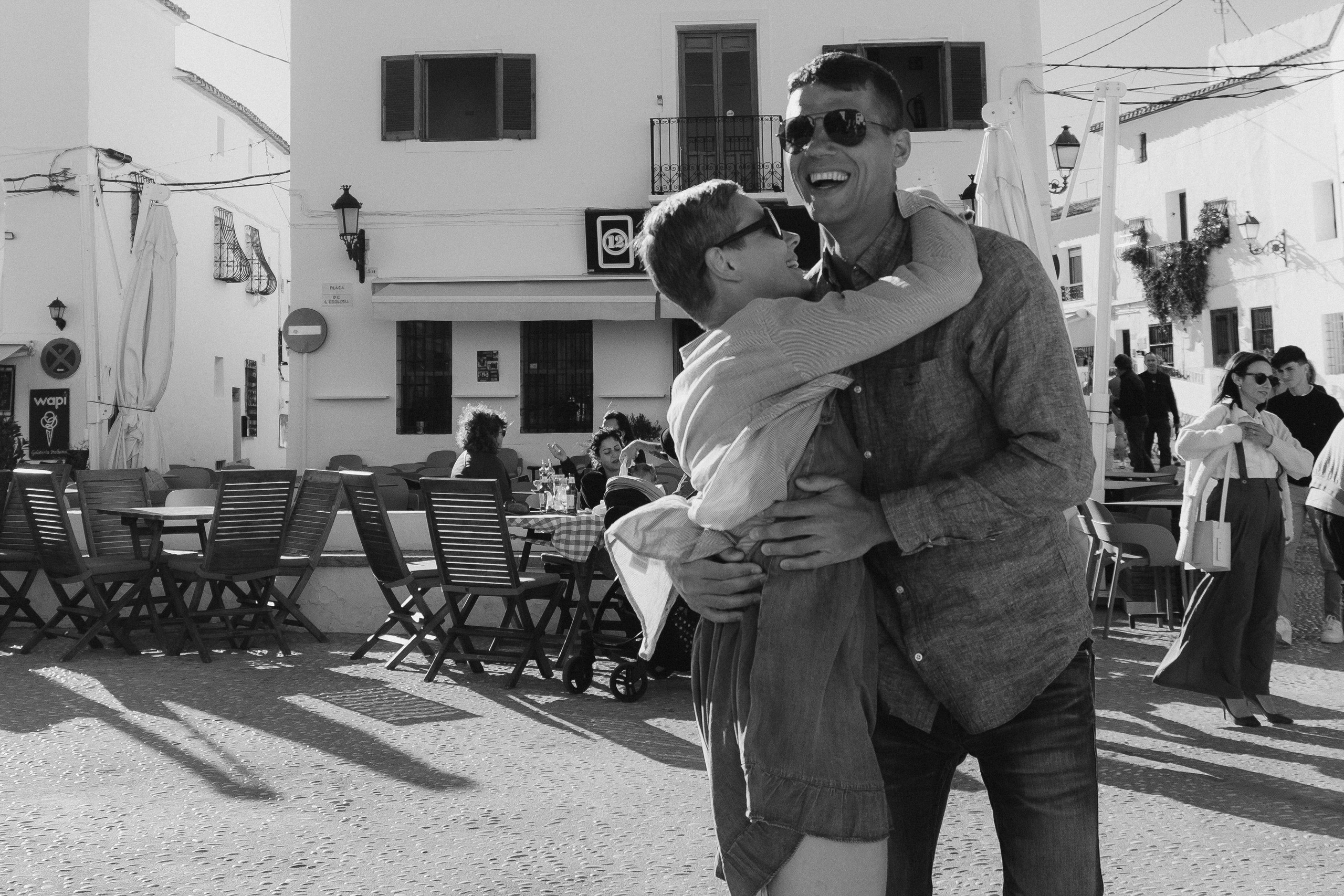 Romantic photo session for lovers in the old town of Altea