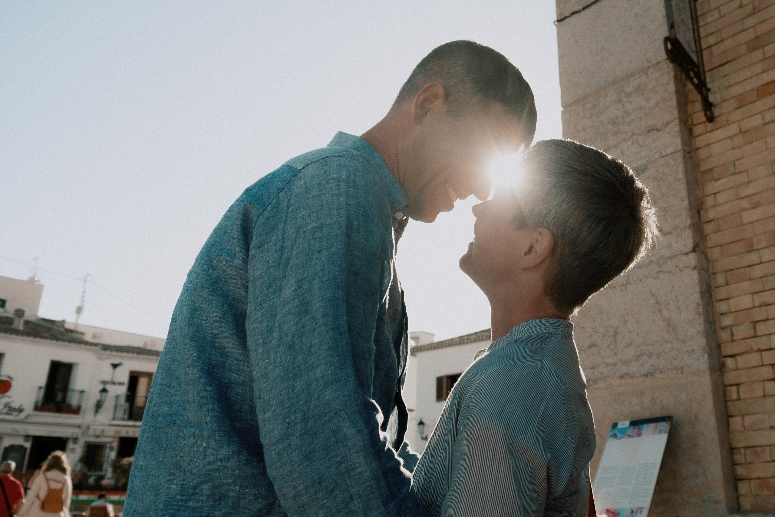Romantic photo session for lovers in the old town of Altea