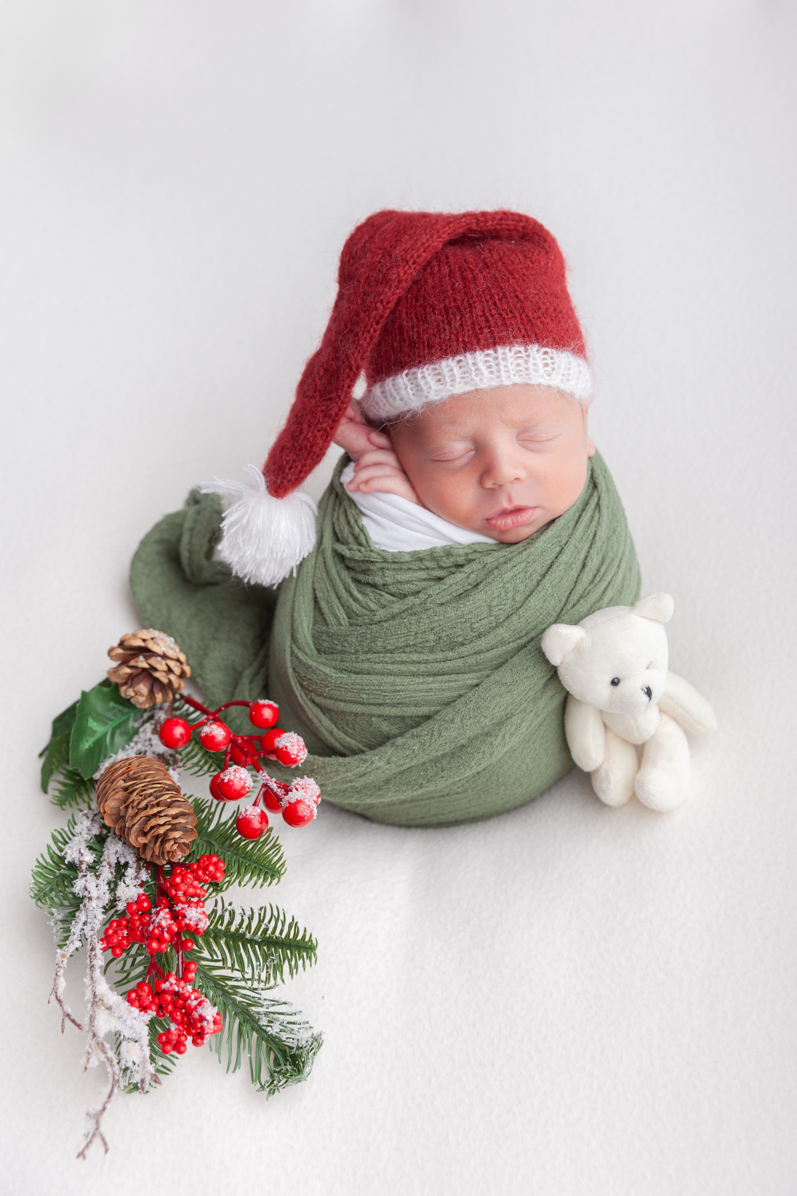 Newborn posing session. Marina Pravda Photography San Francisco Bay Area