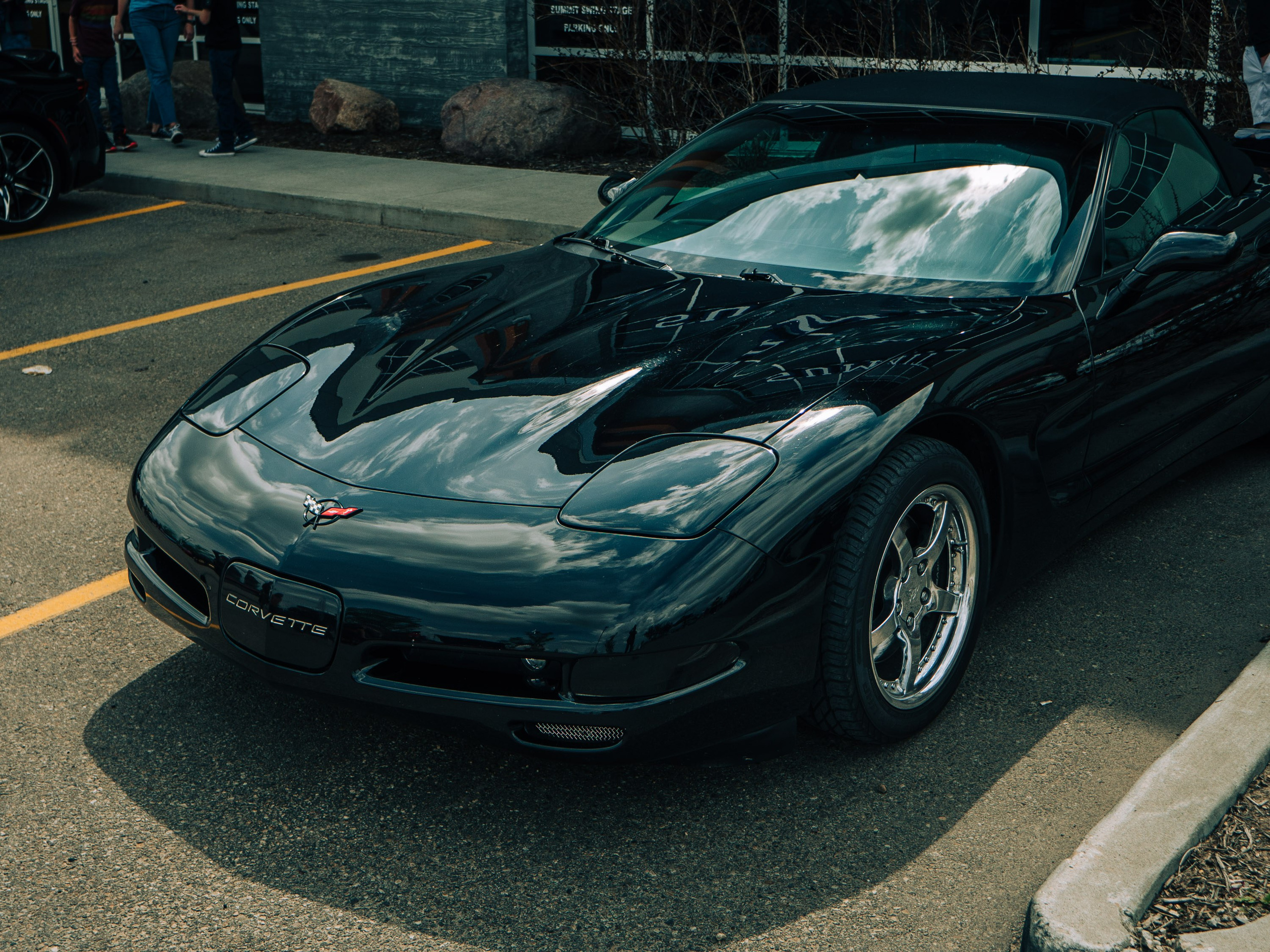 Edmonton Cars & Coffee Drive Out at Sherwood Motorcars’ event, May 26, 2024!