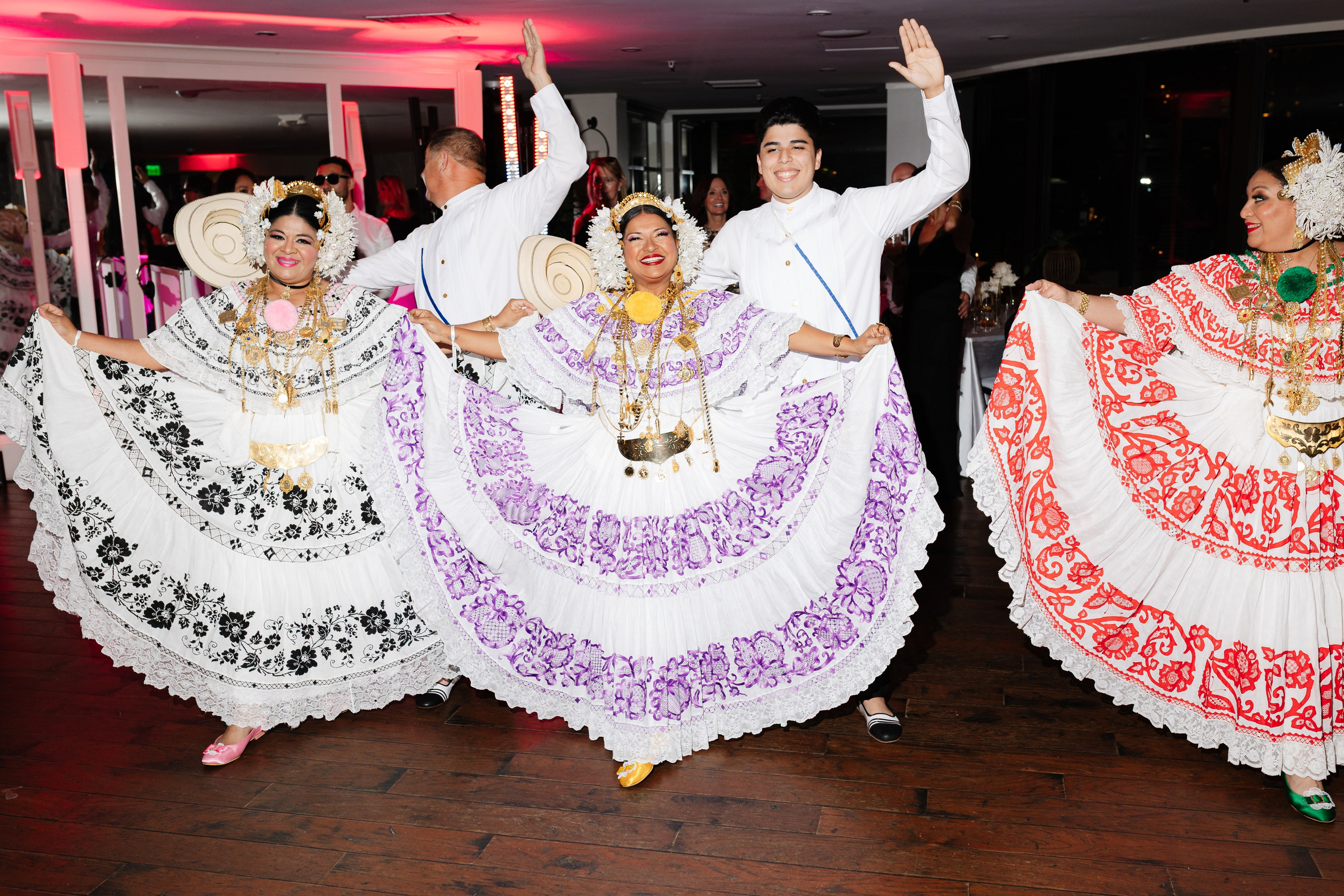 PALOMA & LUCAS. YES I DO PRODUCTION — Wedding photography&videography