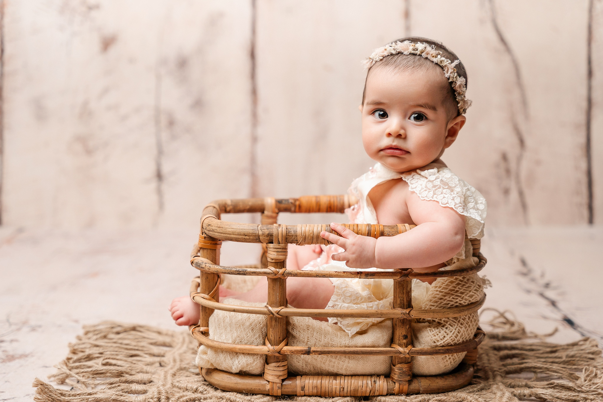 A studio milestone session for 5 months old baby Alejandra and her beautiful family❤️. Newborn and family photographer. Hills District. Sydney