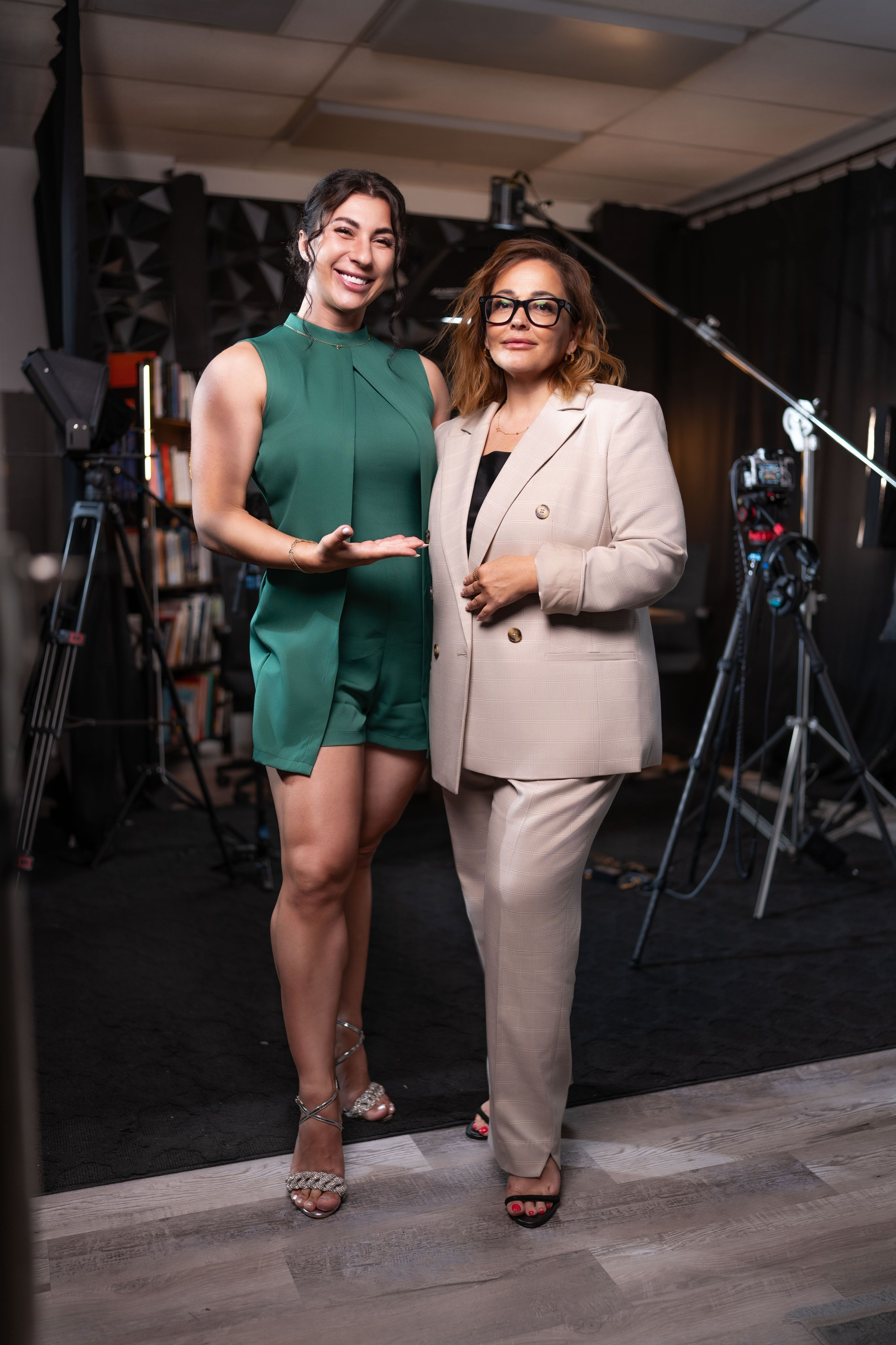 Как помочь дочери добиться успеха и собрать 1 млн подписчиков. ИРА И ЯСЯ. ON THE VIBE OF SUCCESS — A blog about extraordinary people with Kristi