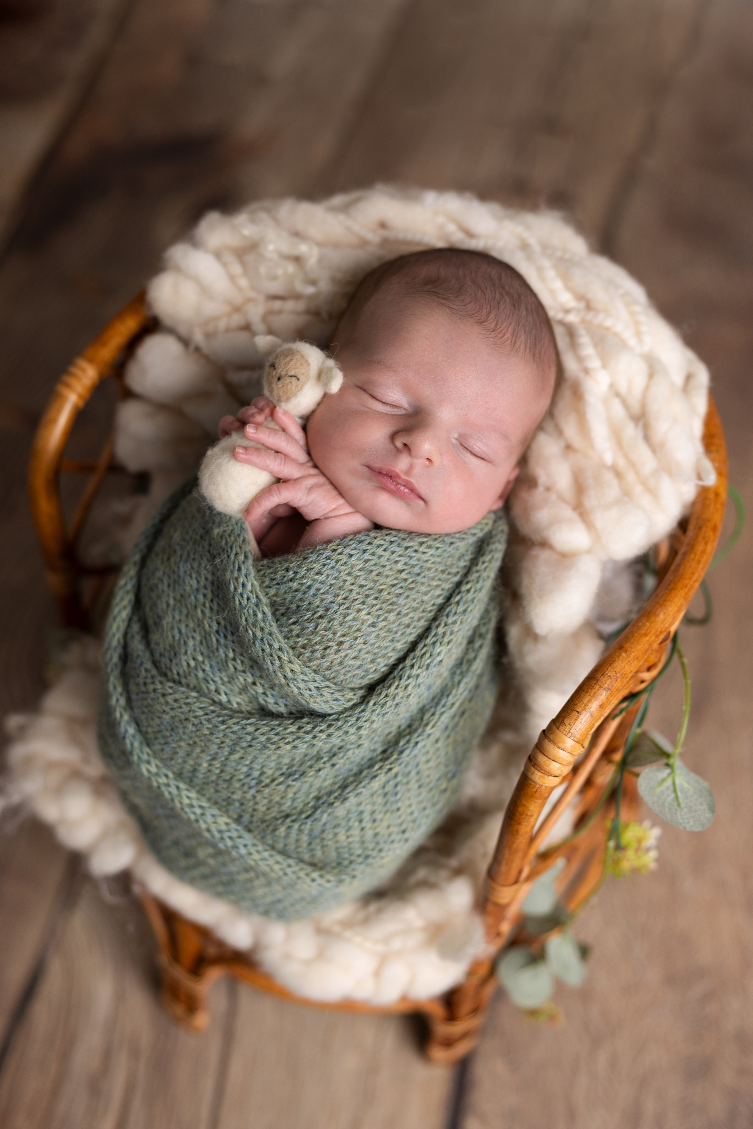 Newbornshooting in Pforzheim und Umgebung. Neugeborenenfotografie Pforzheim Katharina Jozic