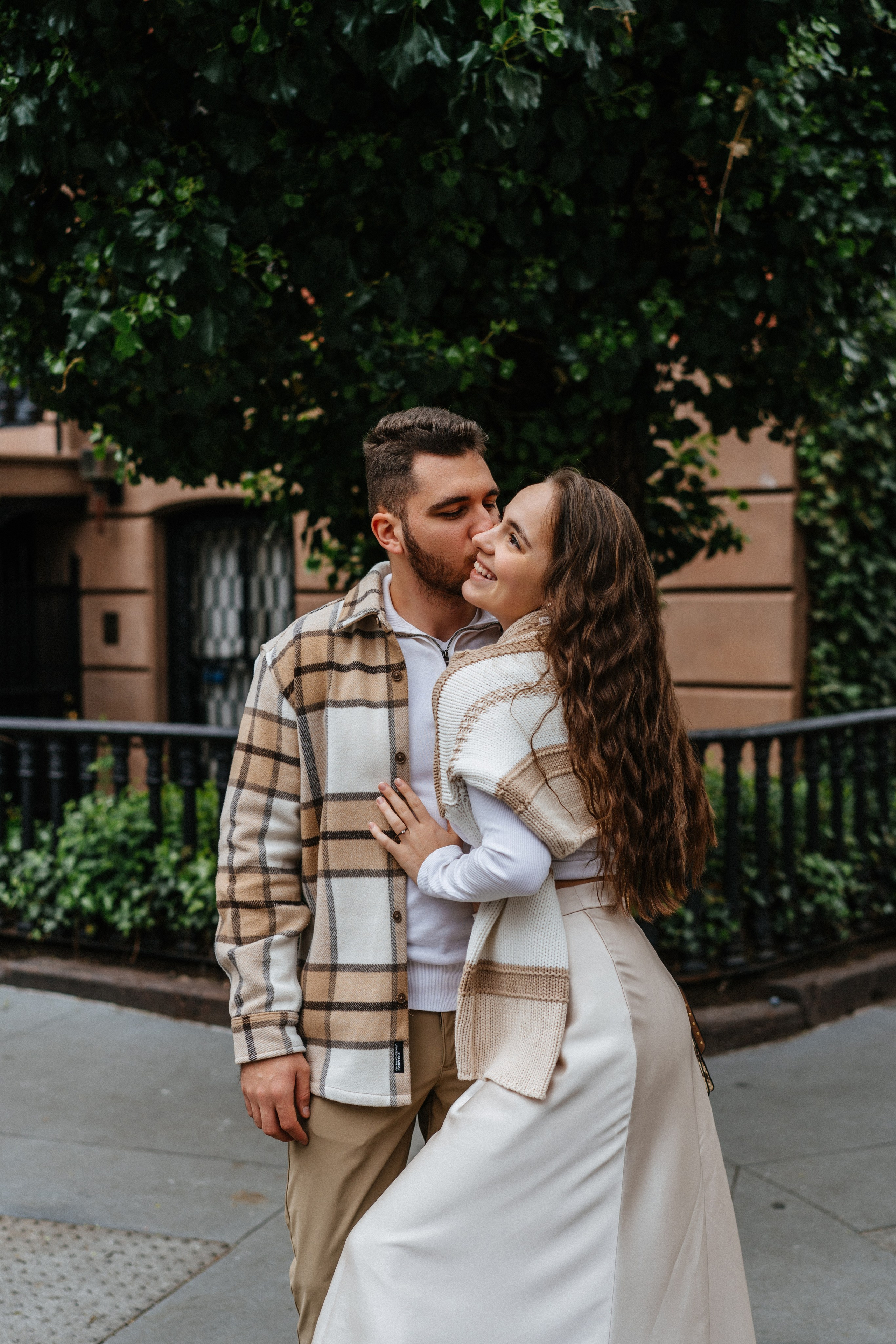 Greenwich Village Couple Photography | Romantic NYC Photo Sessions. Videographer and photographer in New York // MAKAROV.VIDEO