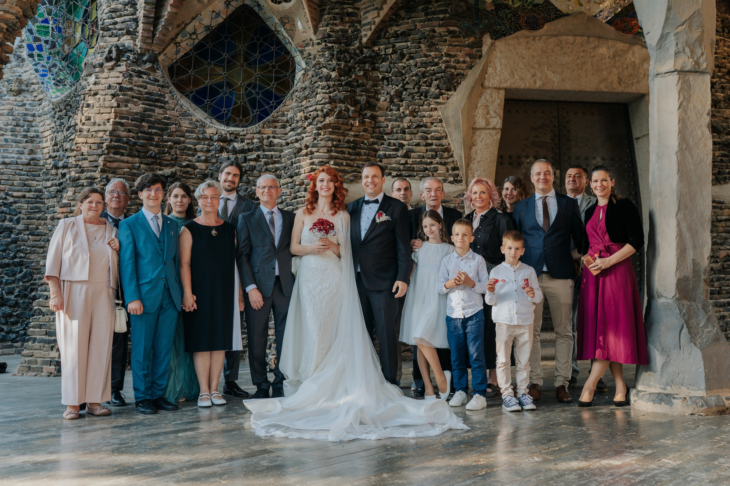 DiaFoto Barcelona Wedding Photoshoot | Barcelona Wedding Photographer. DiaFoto — Wow Photographer in Barcelona | Premium Barcelona Photoshoot Experience